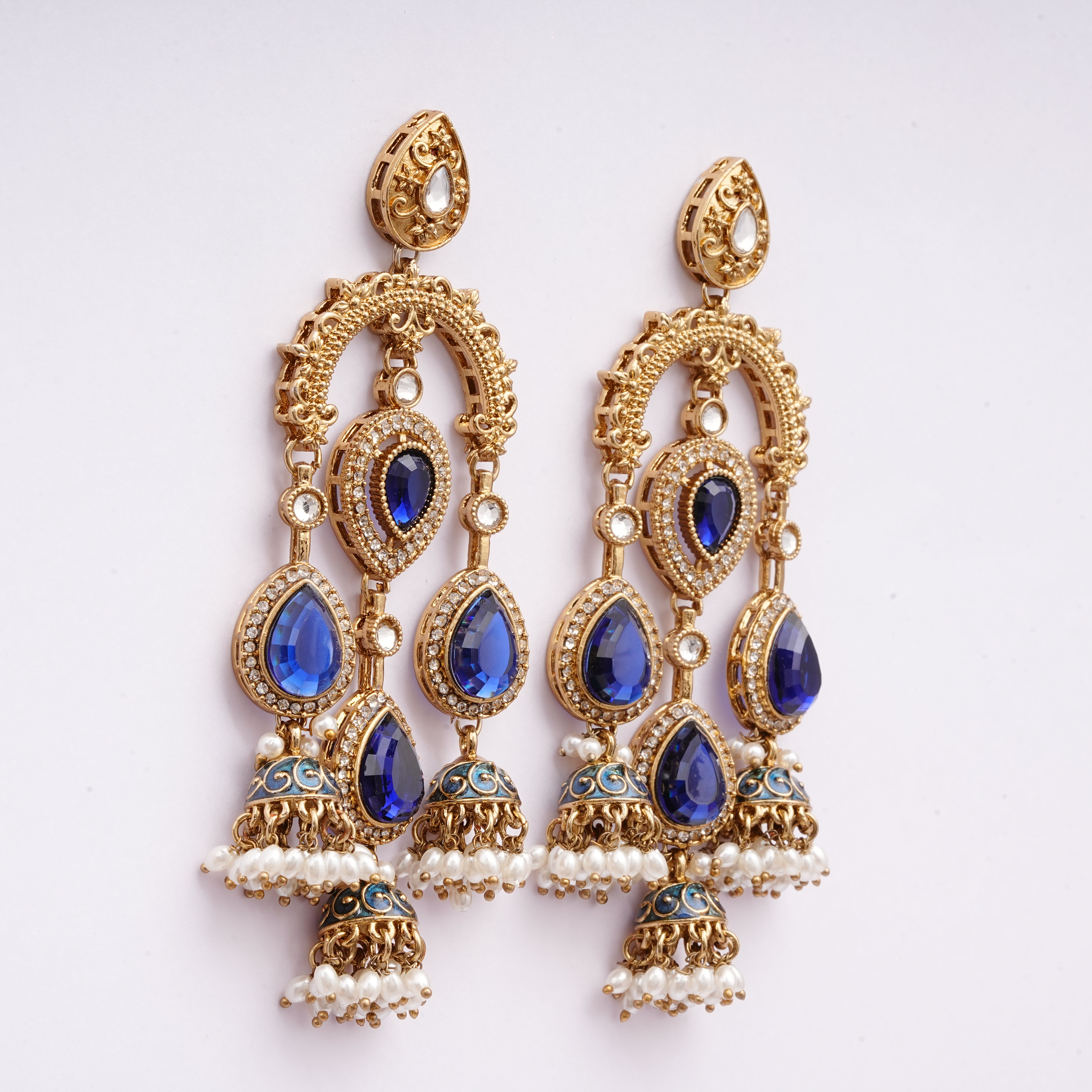 Grand Archway Kundan Jhumka Earrings