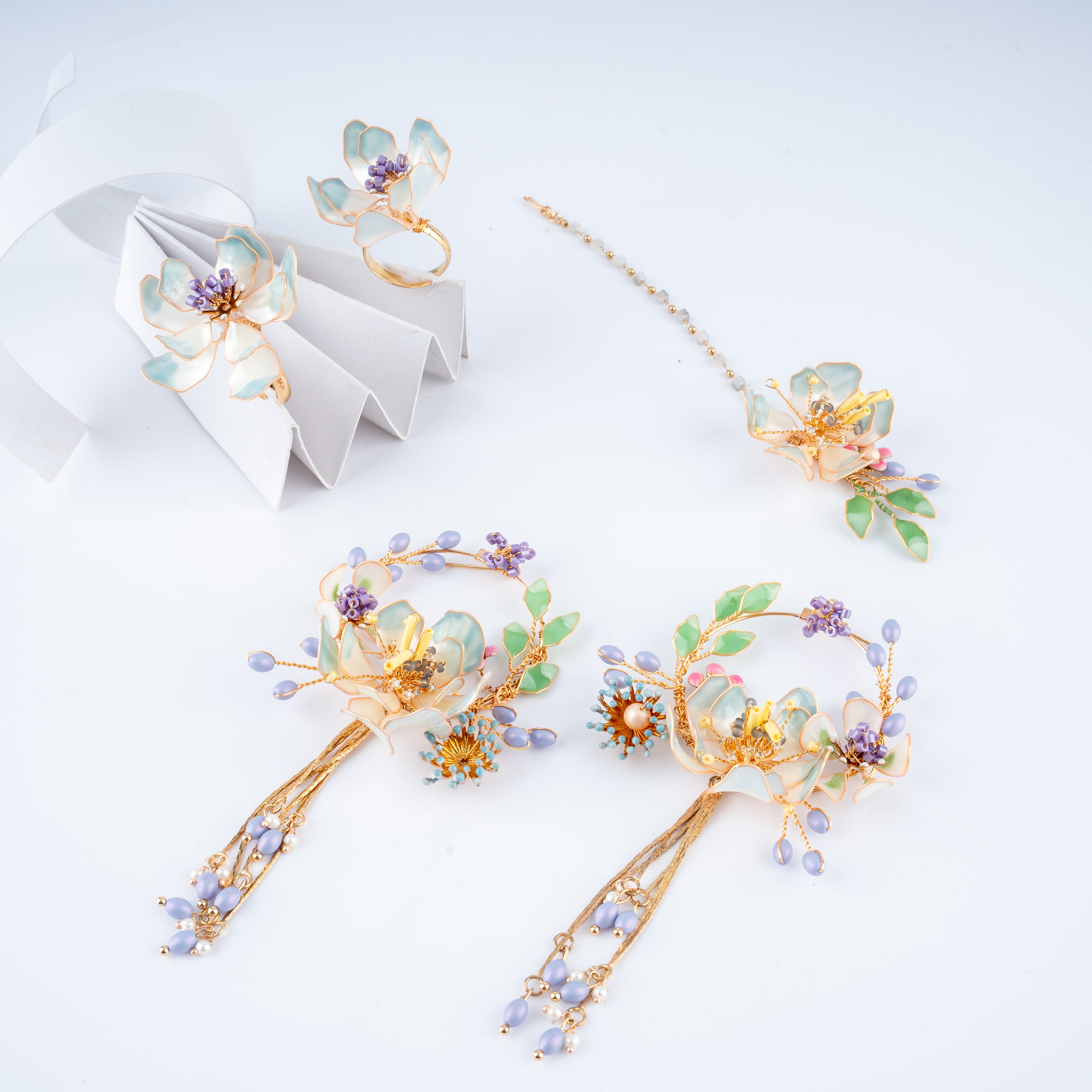 The Lavender Mist Floral Resin Art Jewelry Set
