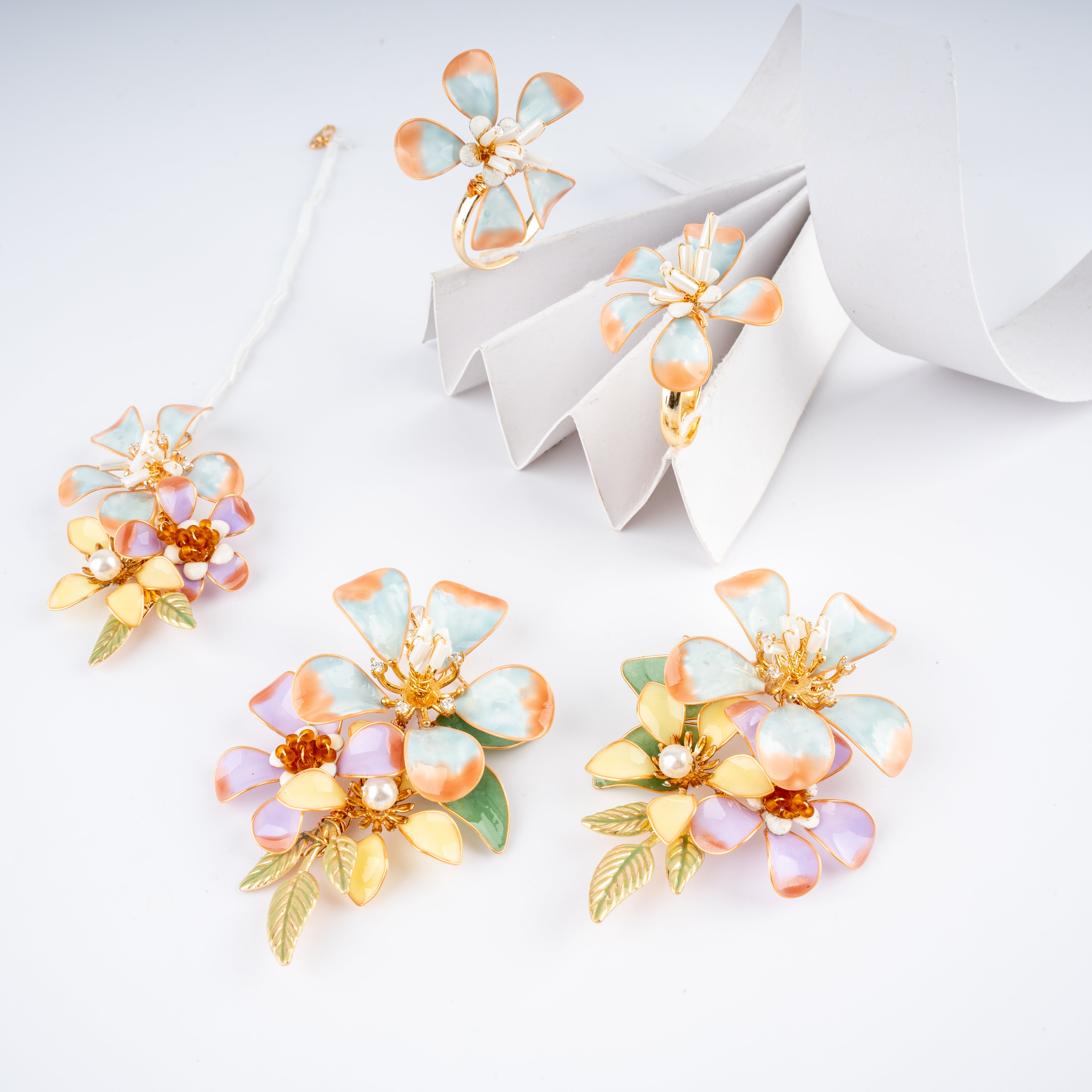 The Pastel Twilight Floral Resin Art Jewelry Set