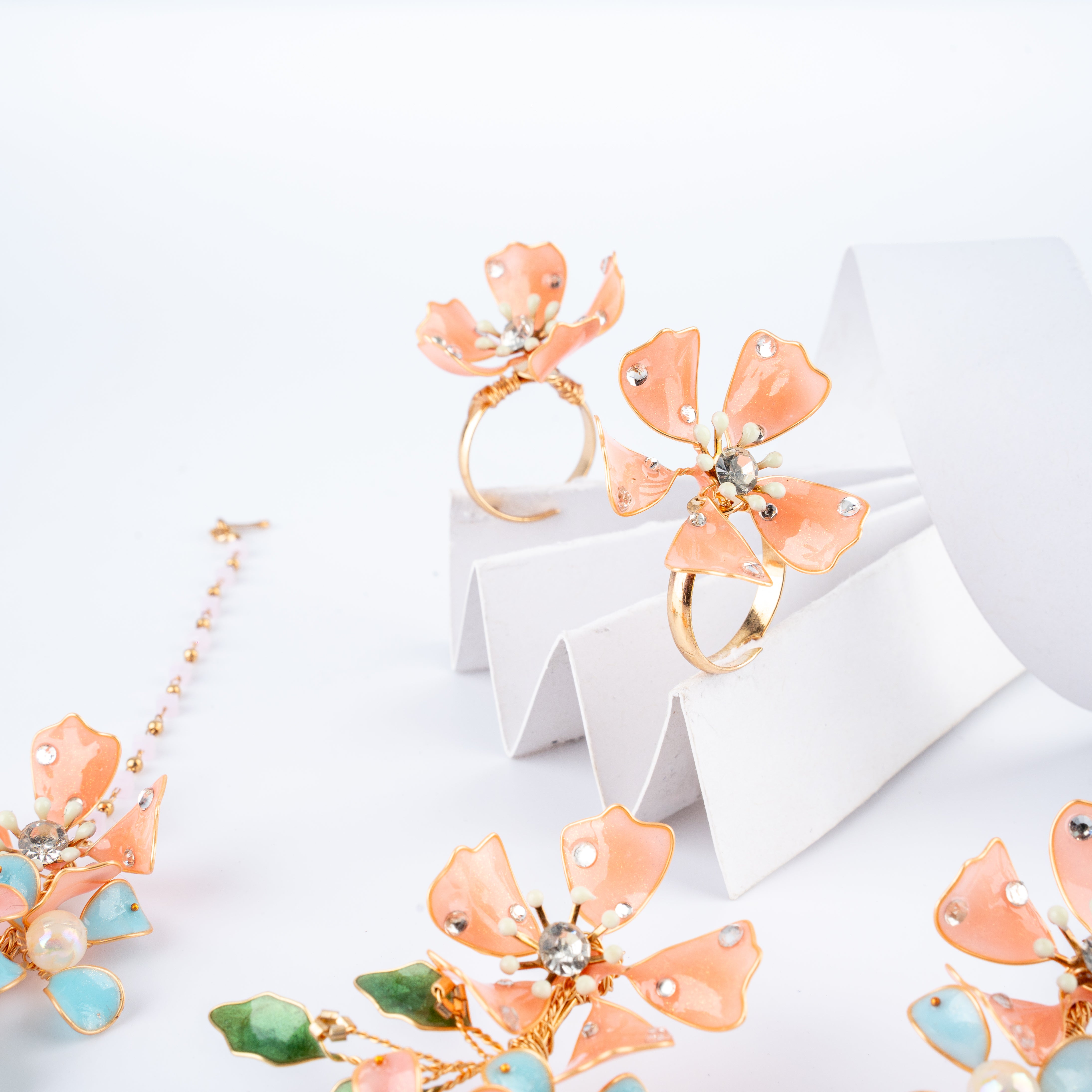 The Coral Breeze Floral Resin Art Jewelry Set