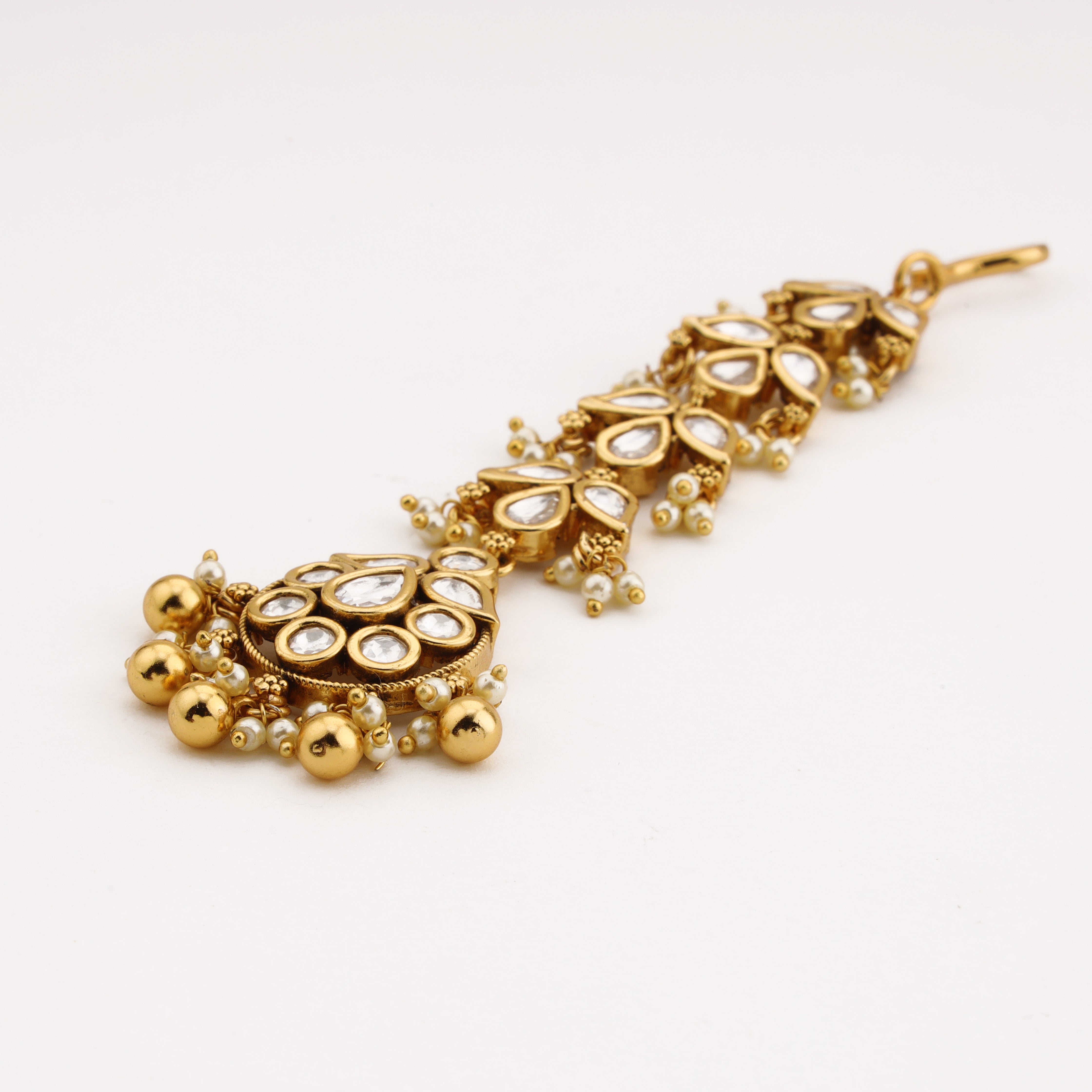 Layered Crystal Pearl Maang Tika
