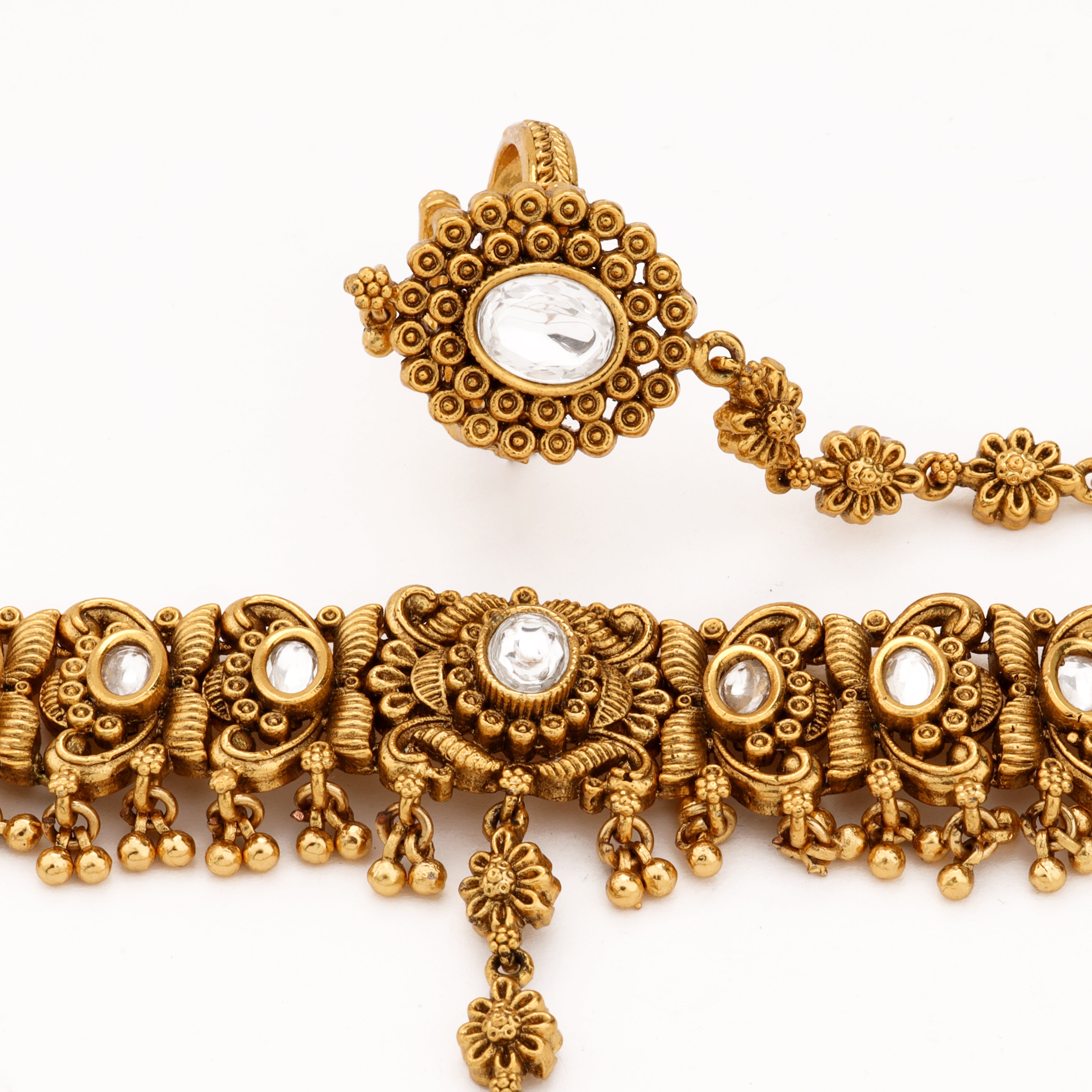 Antique Oval Kundan Floral Hathphool