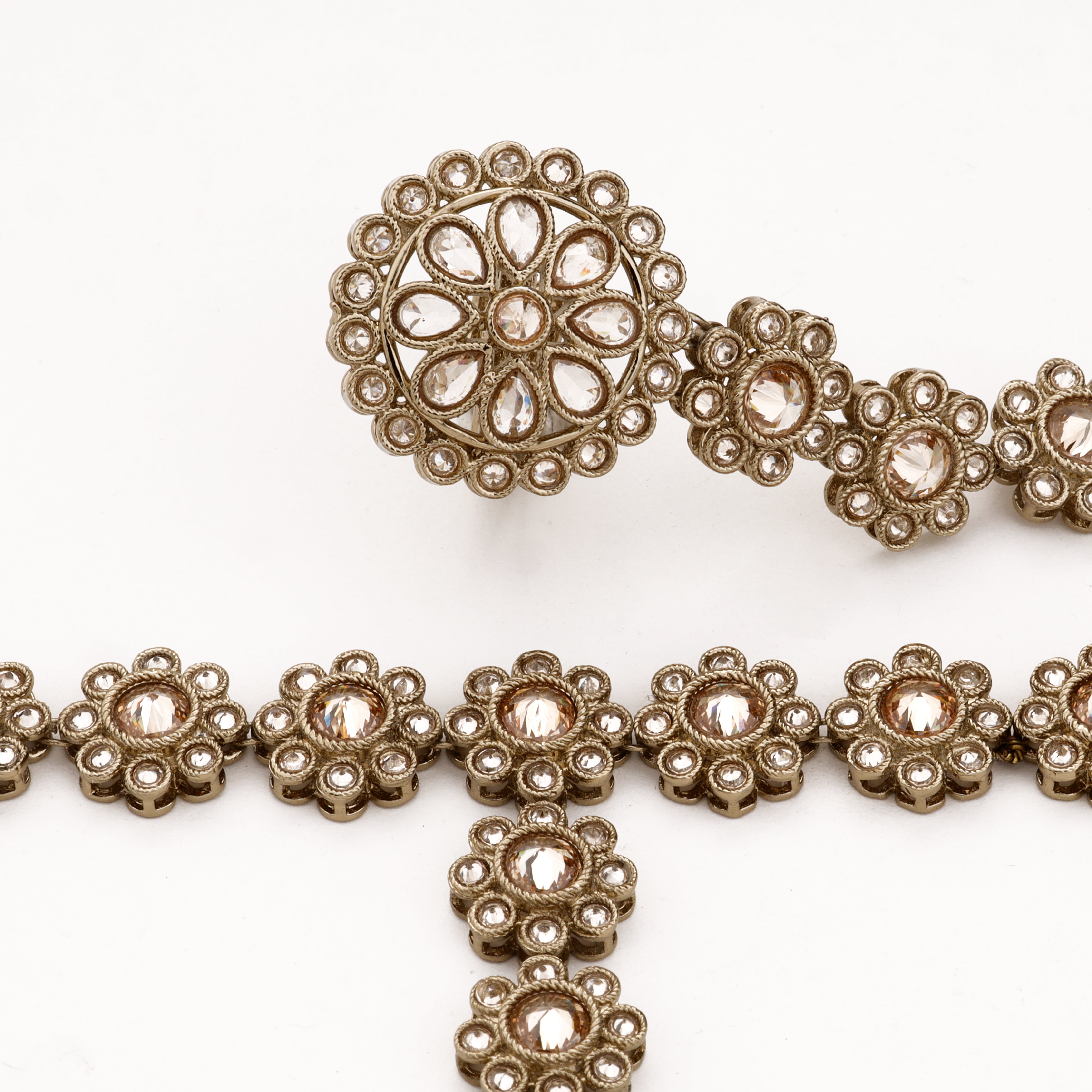 Champagne Floral Halo Kundan Pocha
