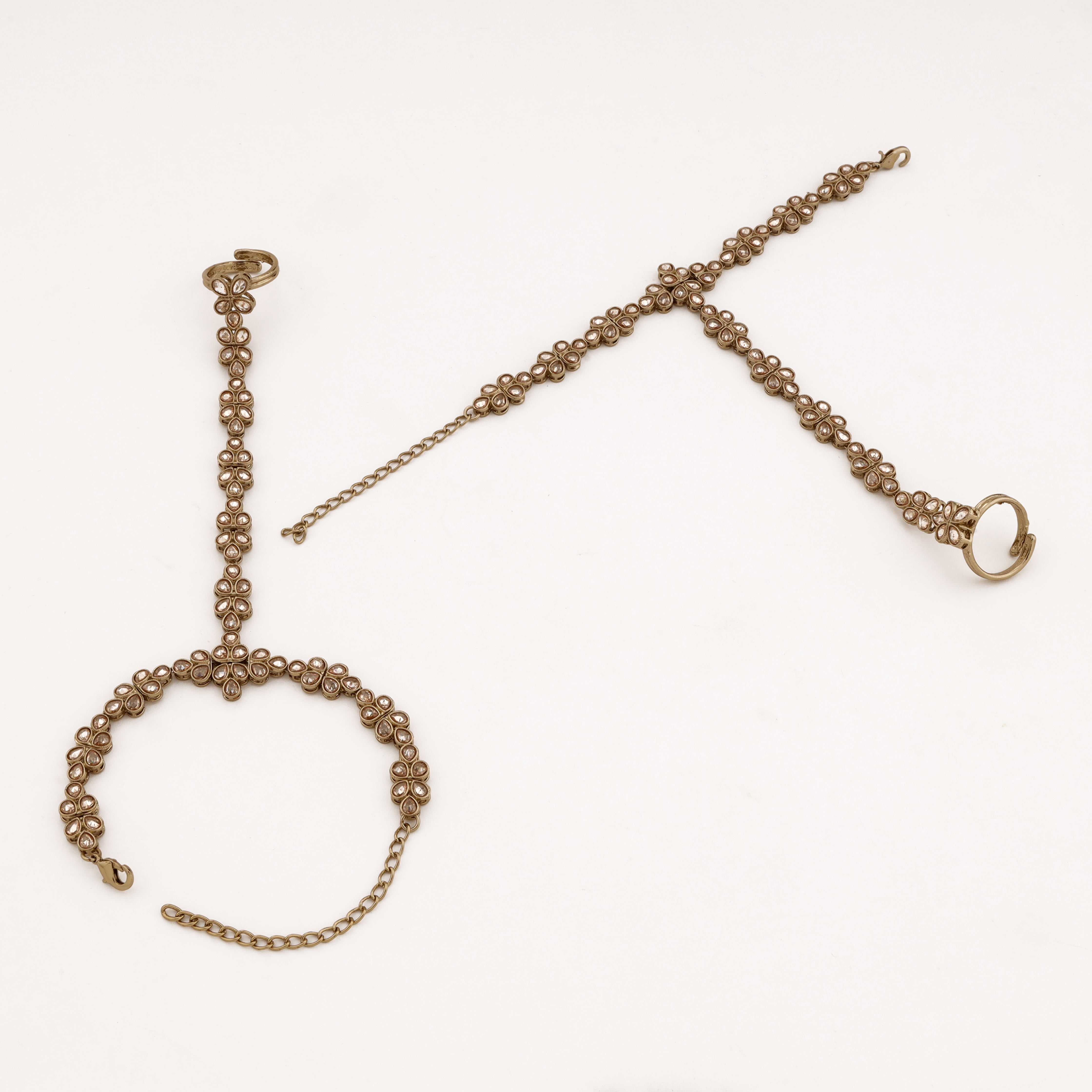 Antique Silver Teardrop Vine Pocha