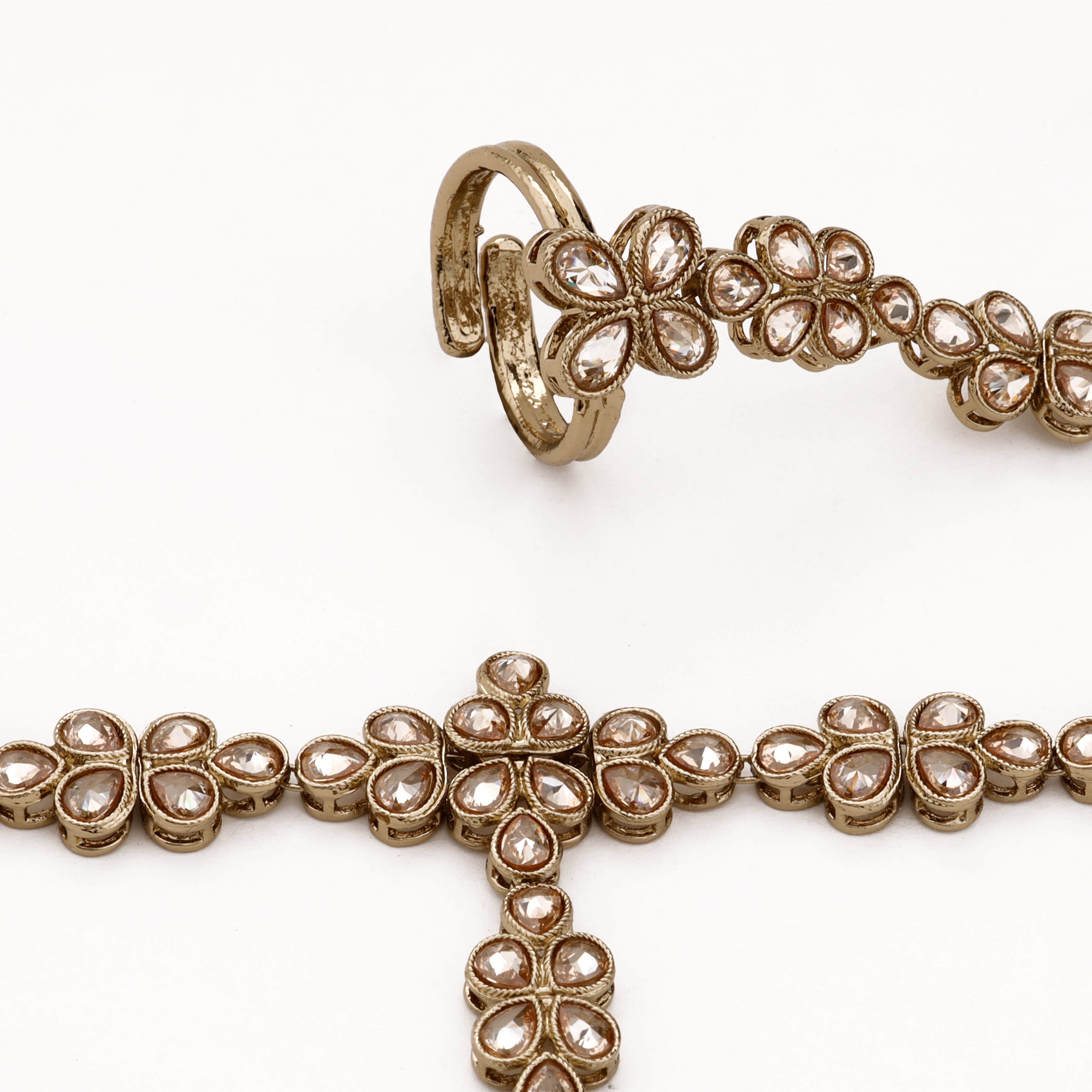 Antique Silver Teardrop Vine Pocha