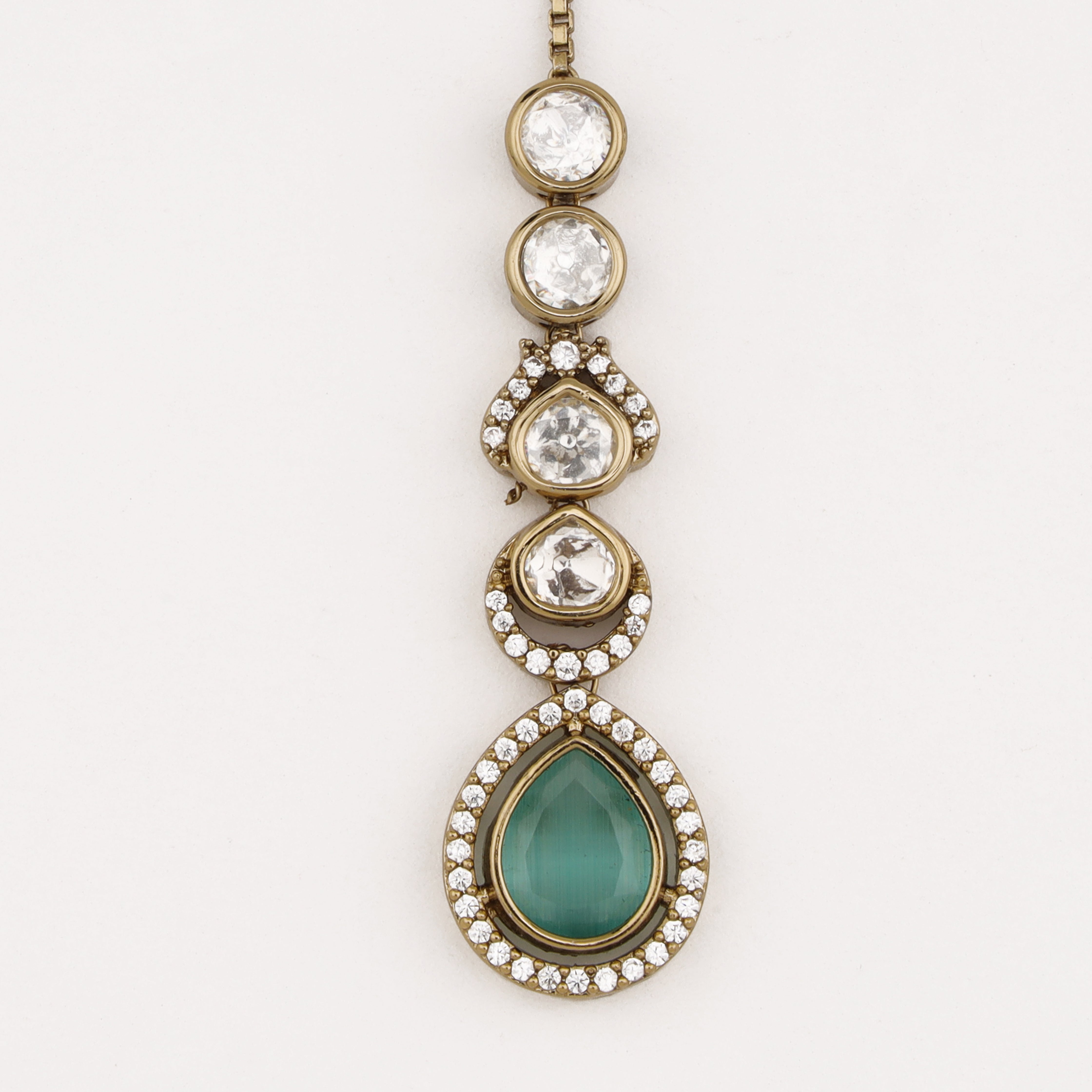 Emerald Teardrop Diamond Maang Tika