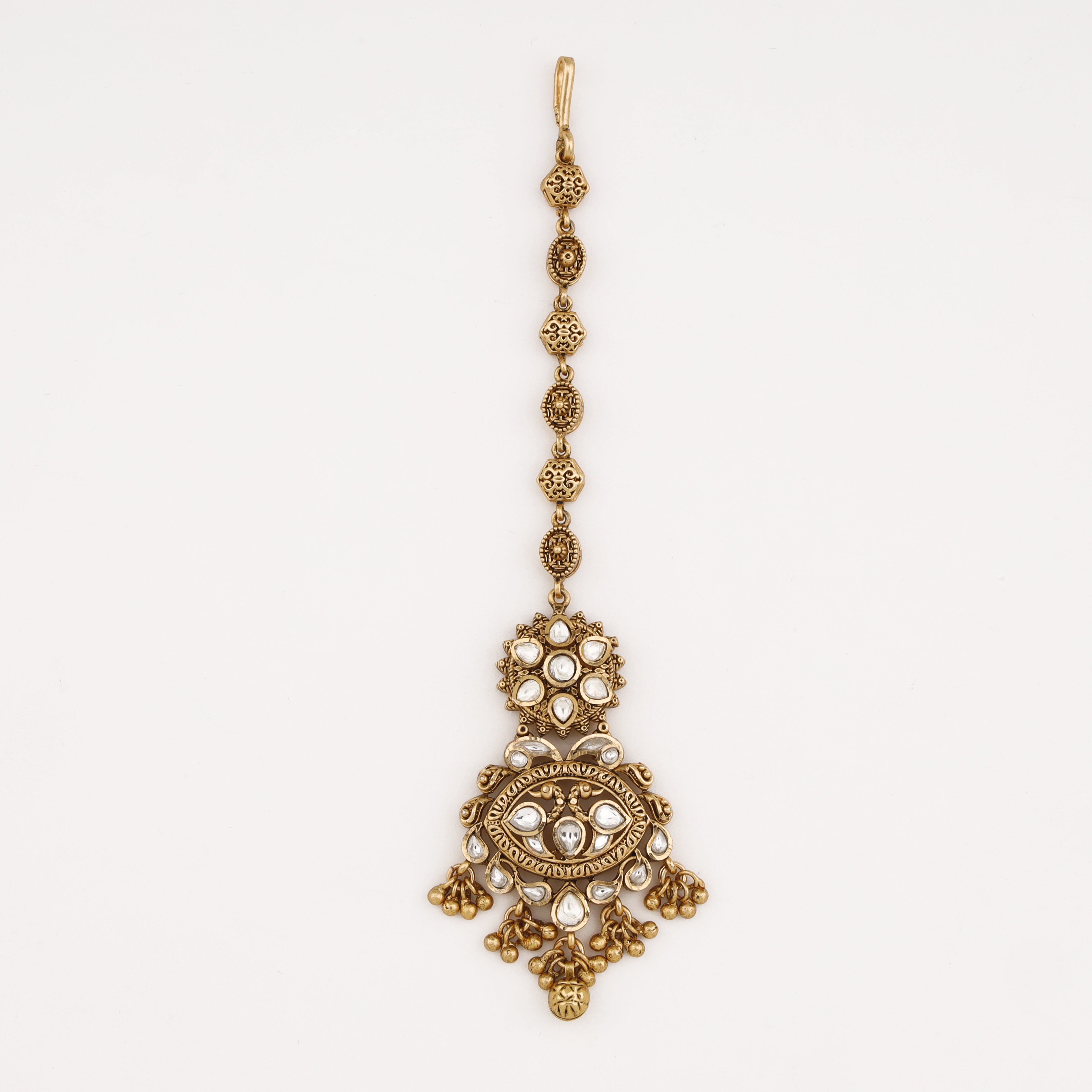 Diamond Antique Kundan Maang Tika with floral design, white kundan stones, antique gold finish and decorative bead danglers by US Catalog