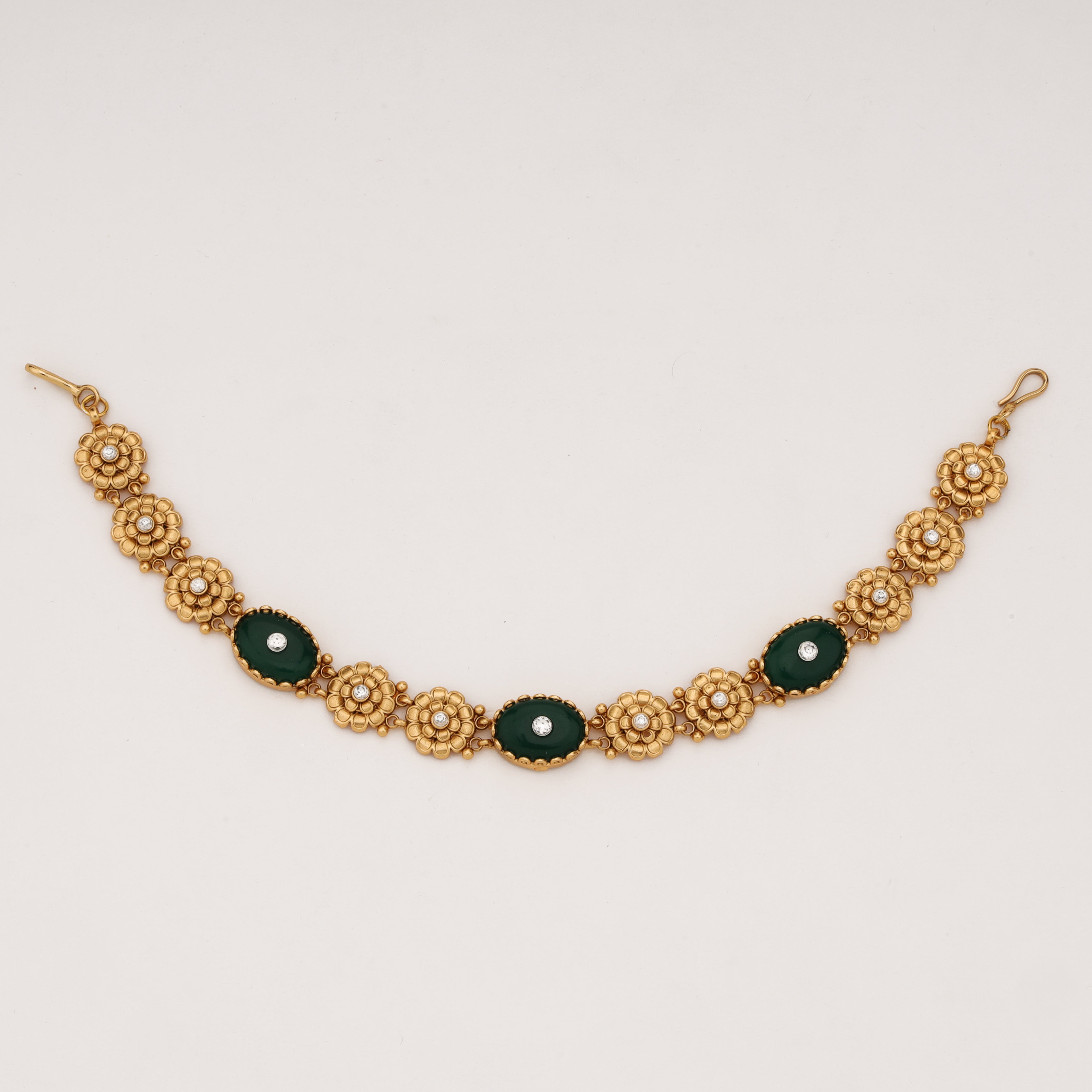 Emerald Floral Antique Gold Bridal Mathapatti