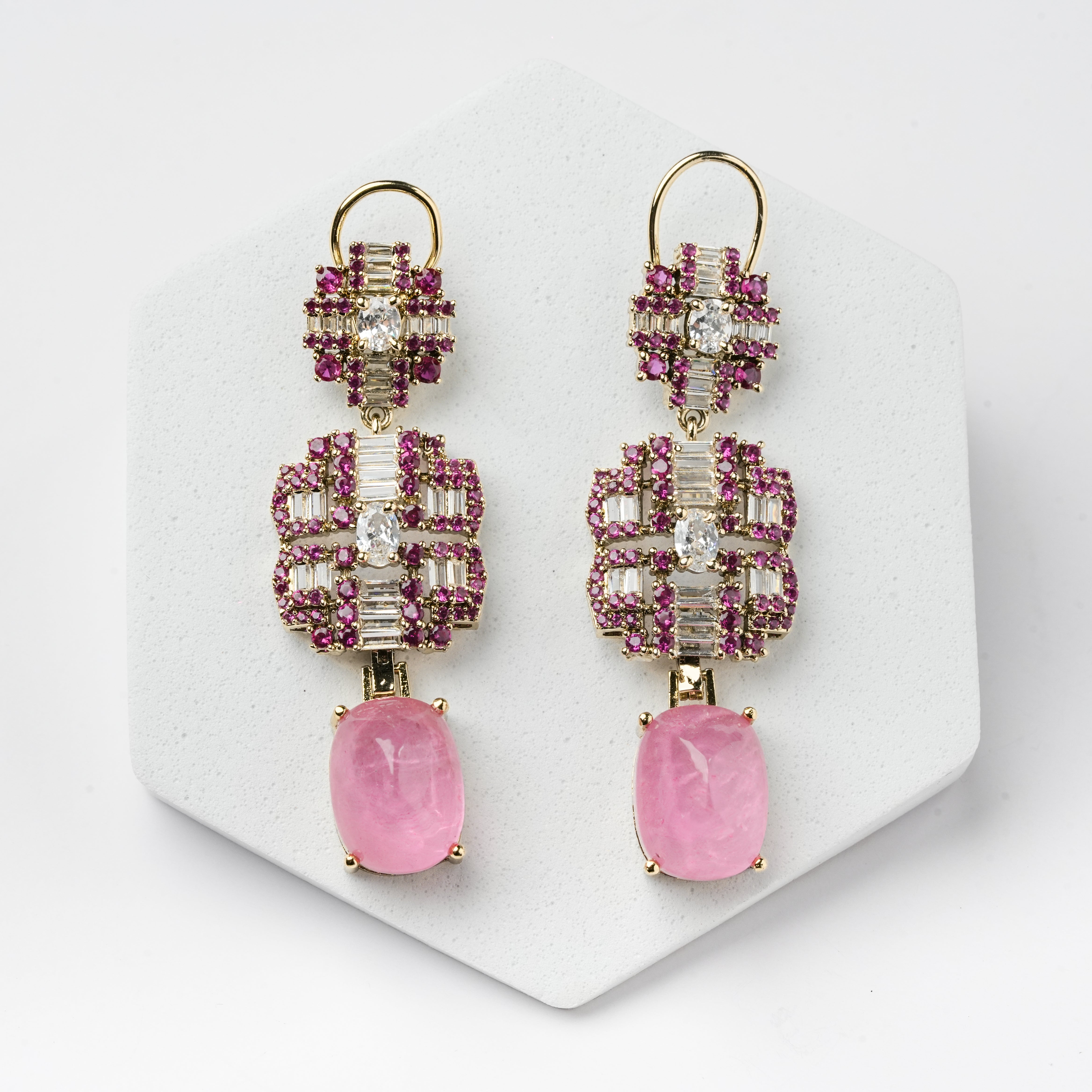 Pint Stone & American Diamond Earring