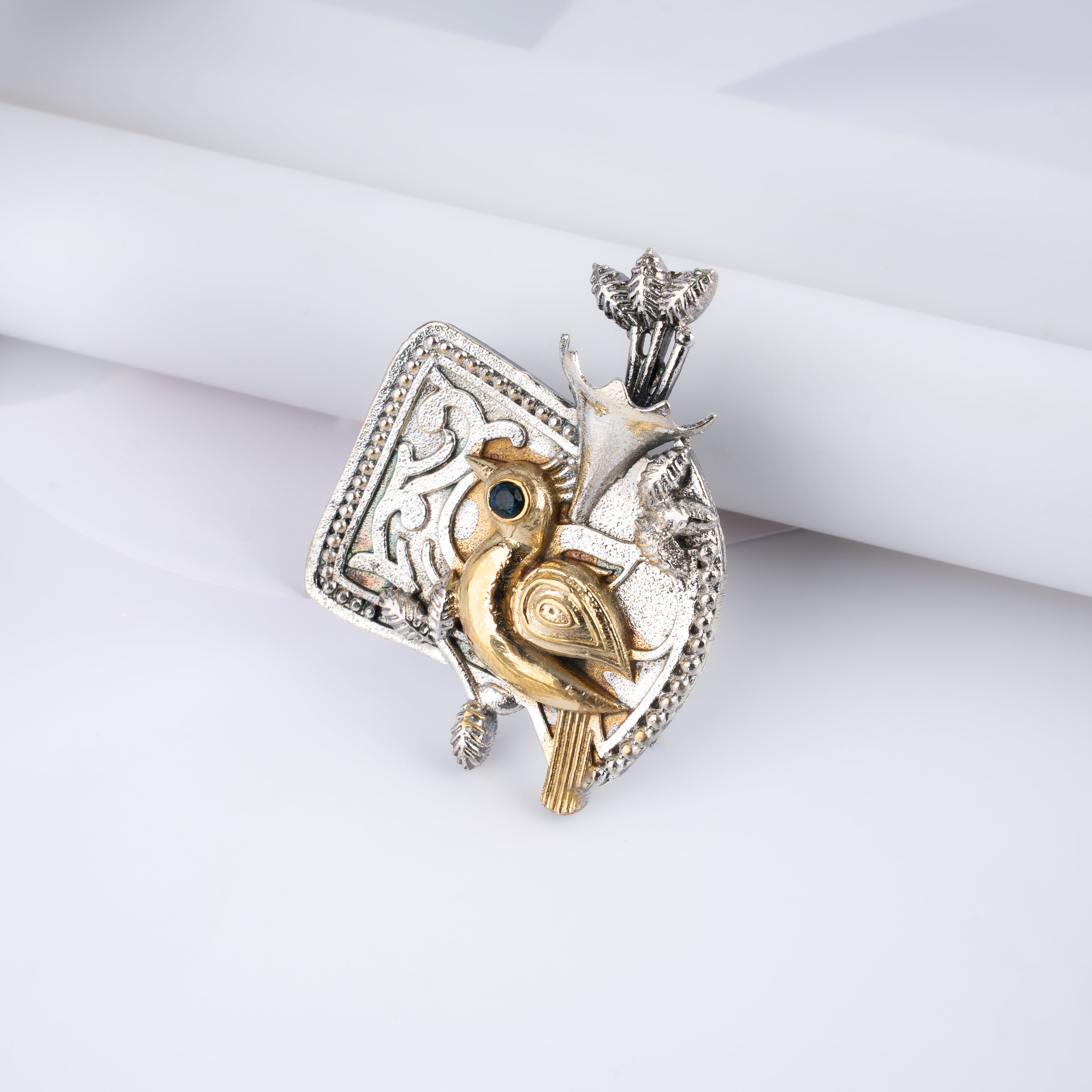 Dual Tone Bird on Branch Statement Ring