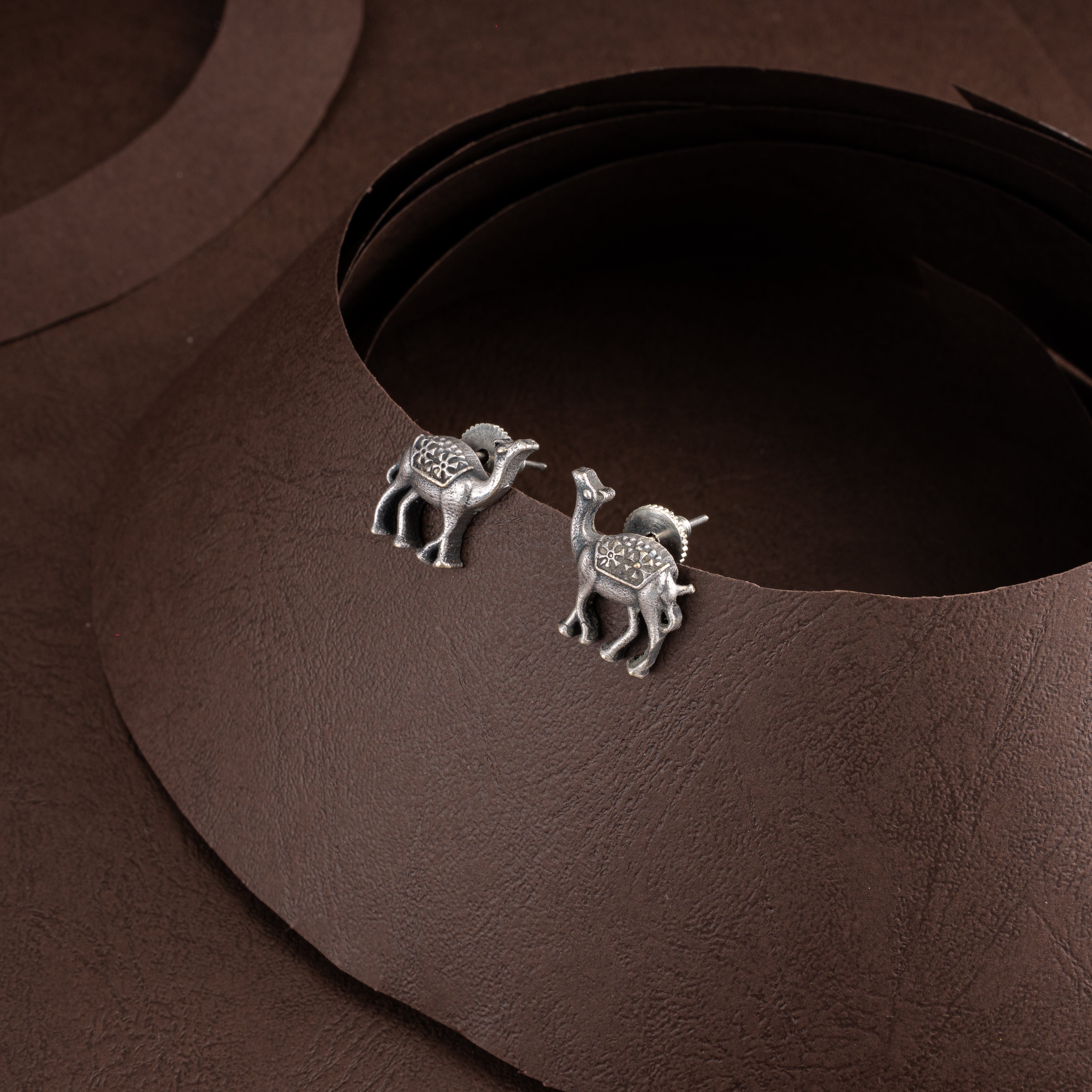 Oxidised Silver Desert Camel Caravan Collar Necklace Set with Stud Earrings