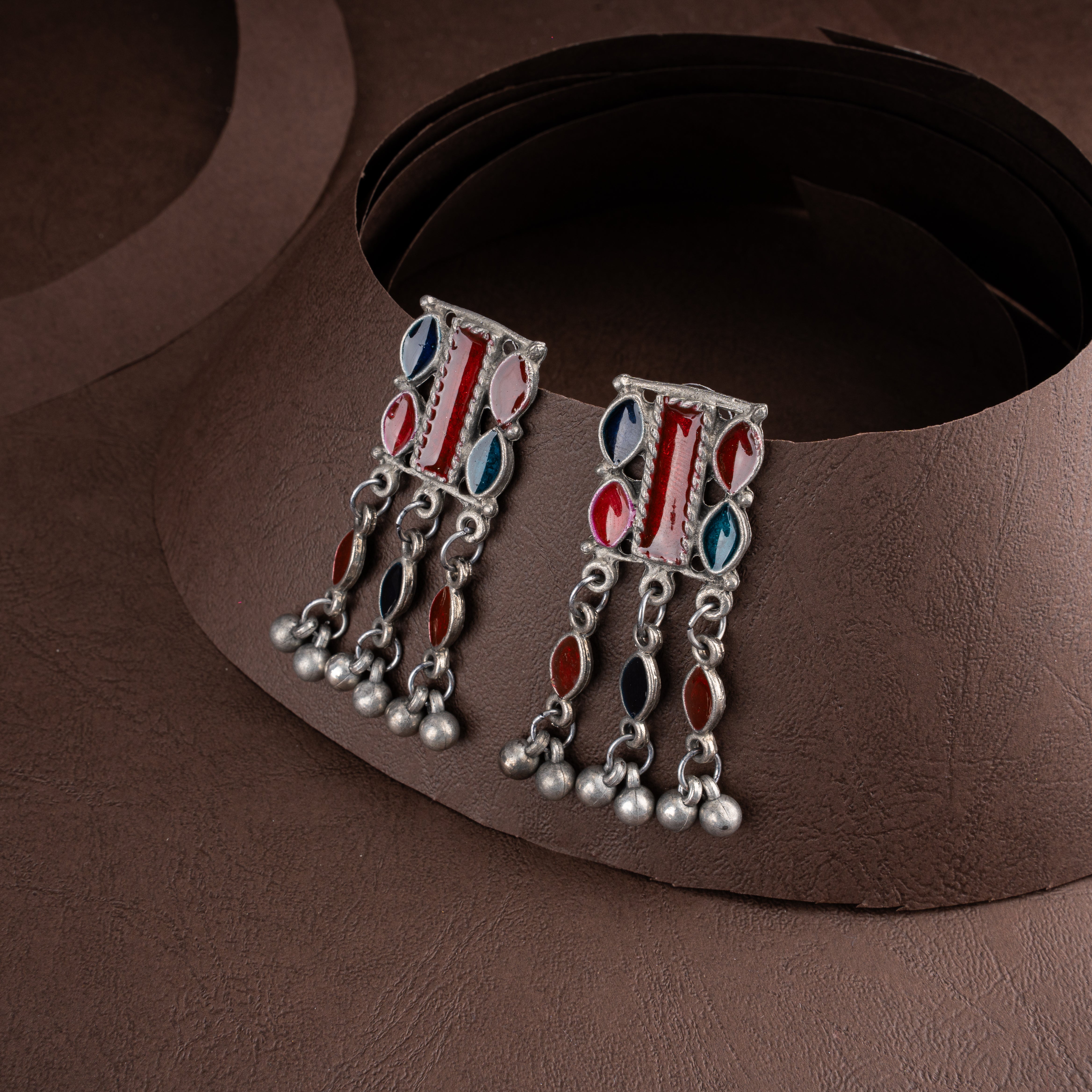 Oxidised Silver Jeweled Plaque Band Choker Necklace Set with Drop Earrings