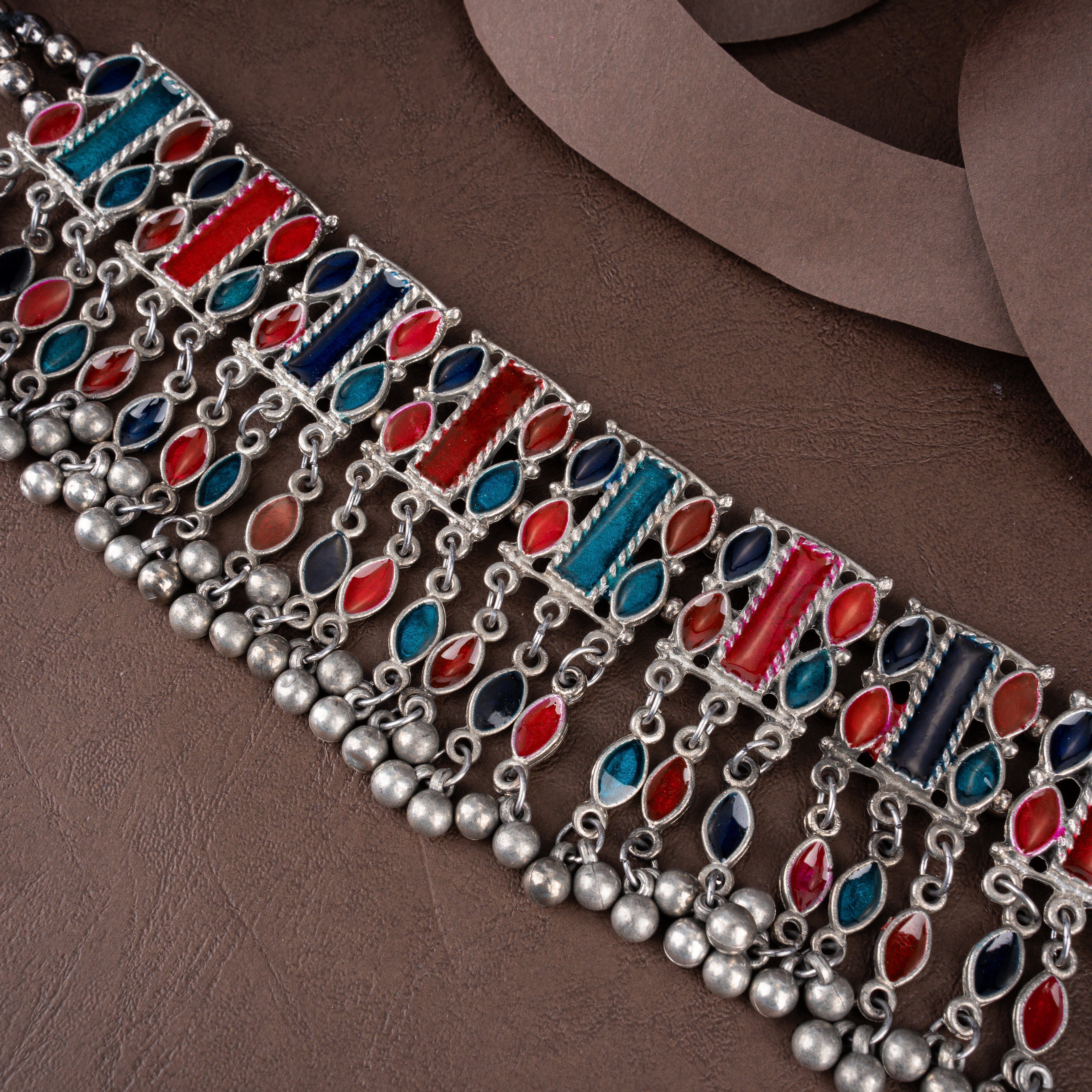 Oxidised Silver Jeweled Plaque Band Choker Necklace Set with Drop Earrings