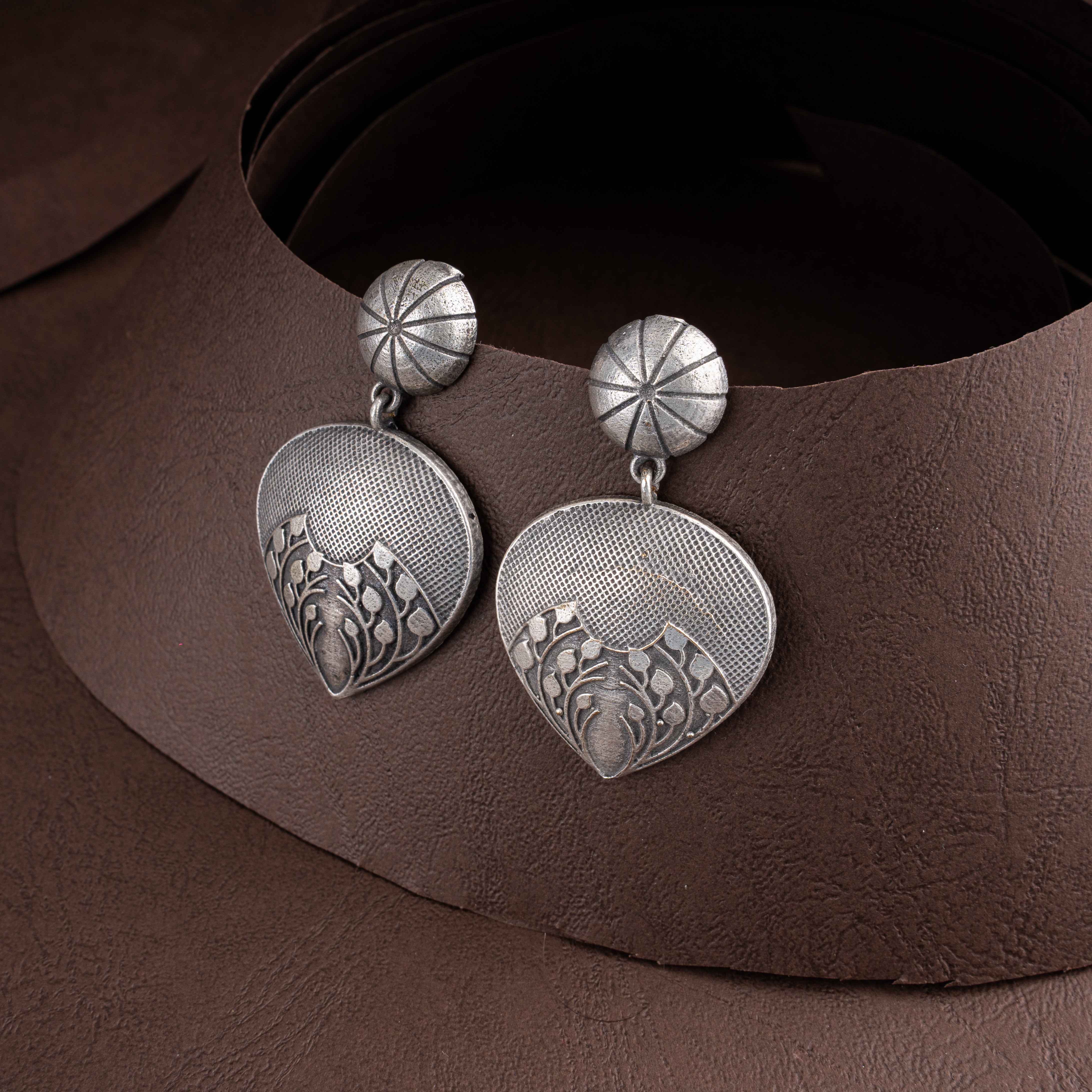 Artisanal Peacock Terminal Engraved Hasli Necklace Set with Leaf Drop Earrings