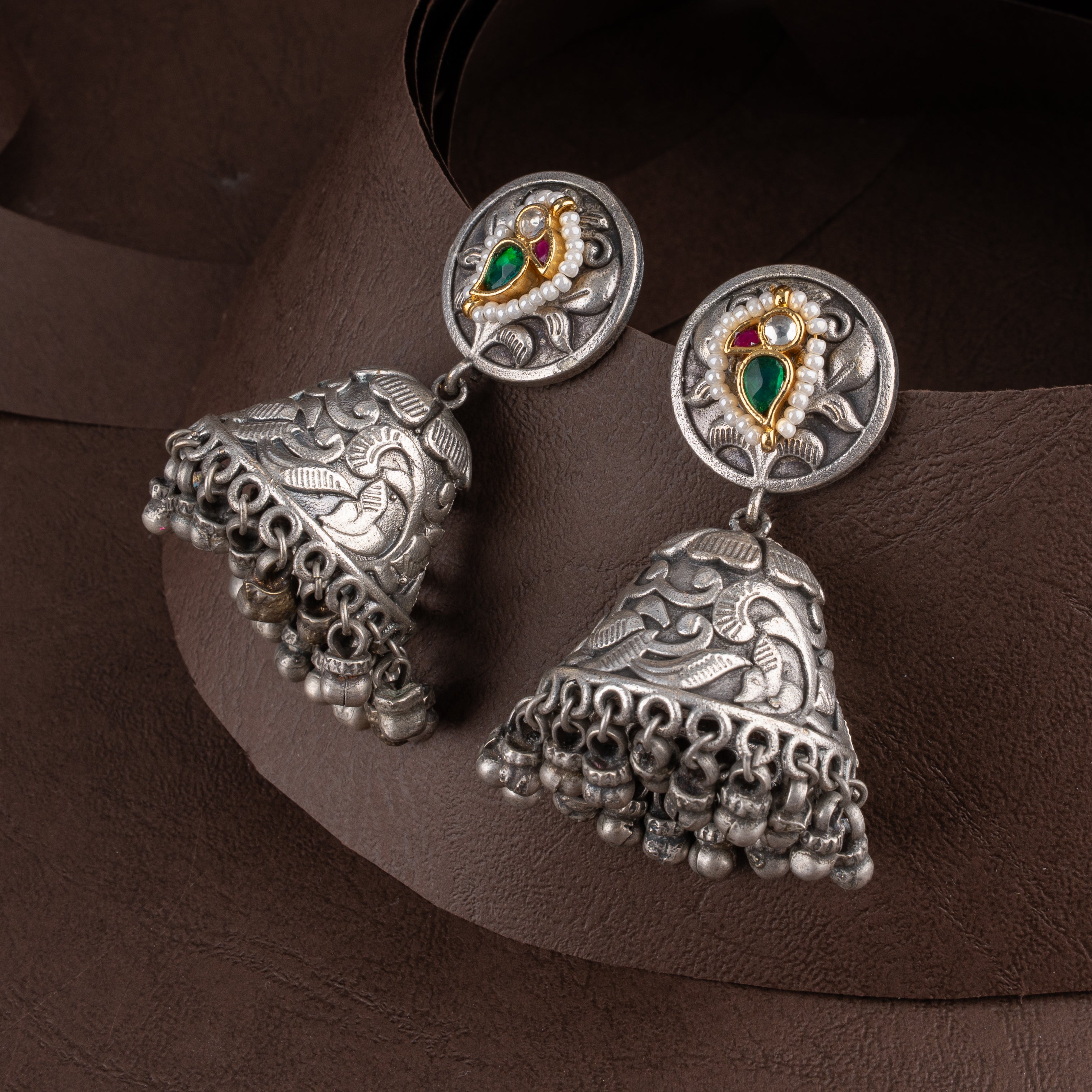Carved Temple Hasli Collar Necklace Set with Kundan Leaf Motifs and Dome Jhumkas