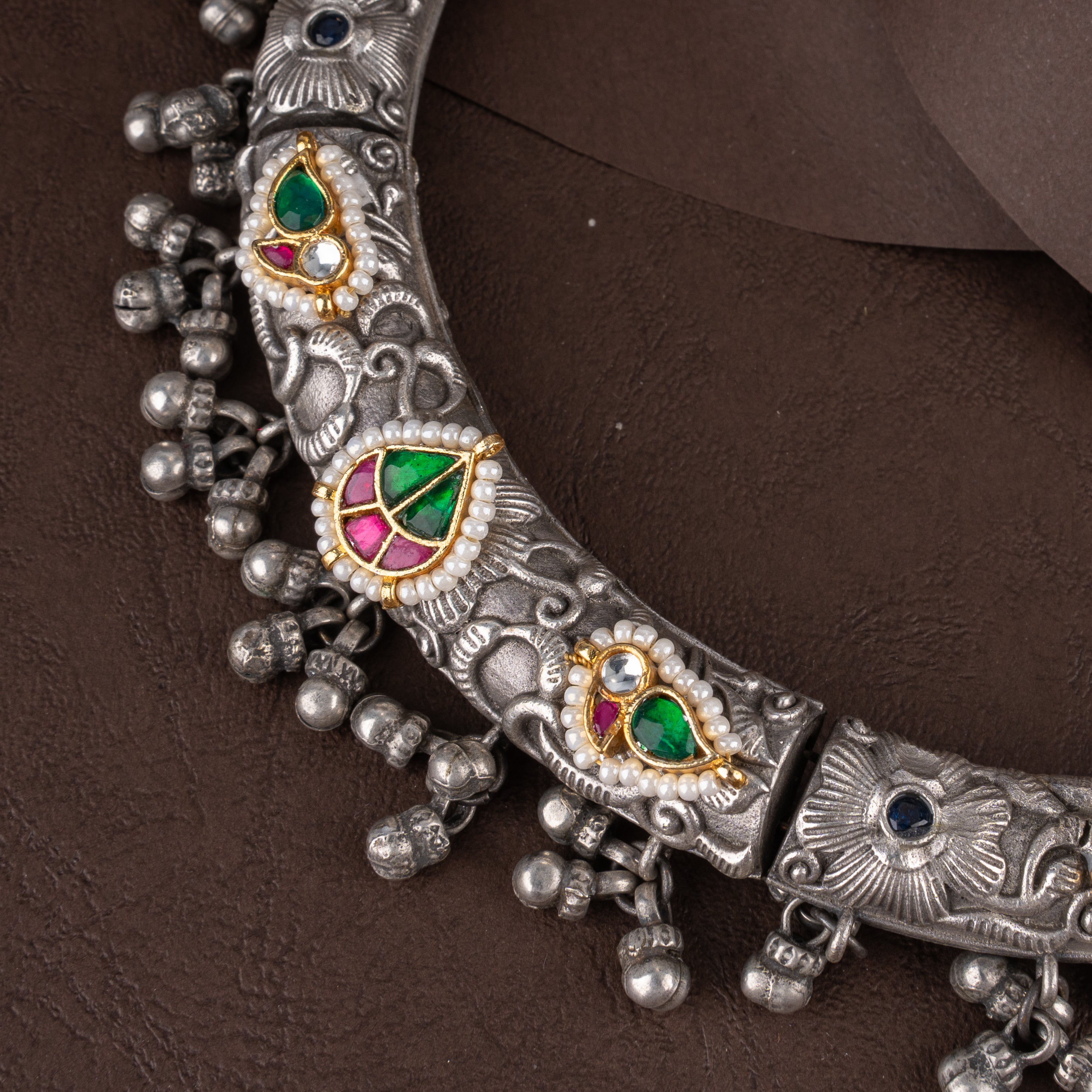 Carved Temple Hasli Collar Necklace Set with Kundan Leaf Motifs and Dome Jhumkas