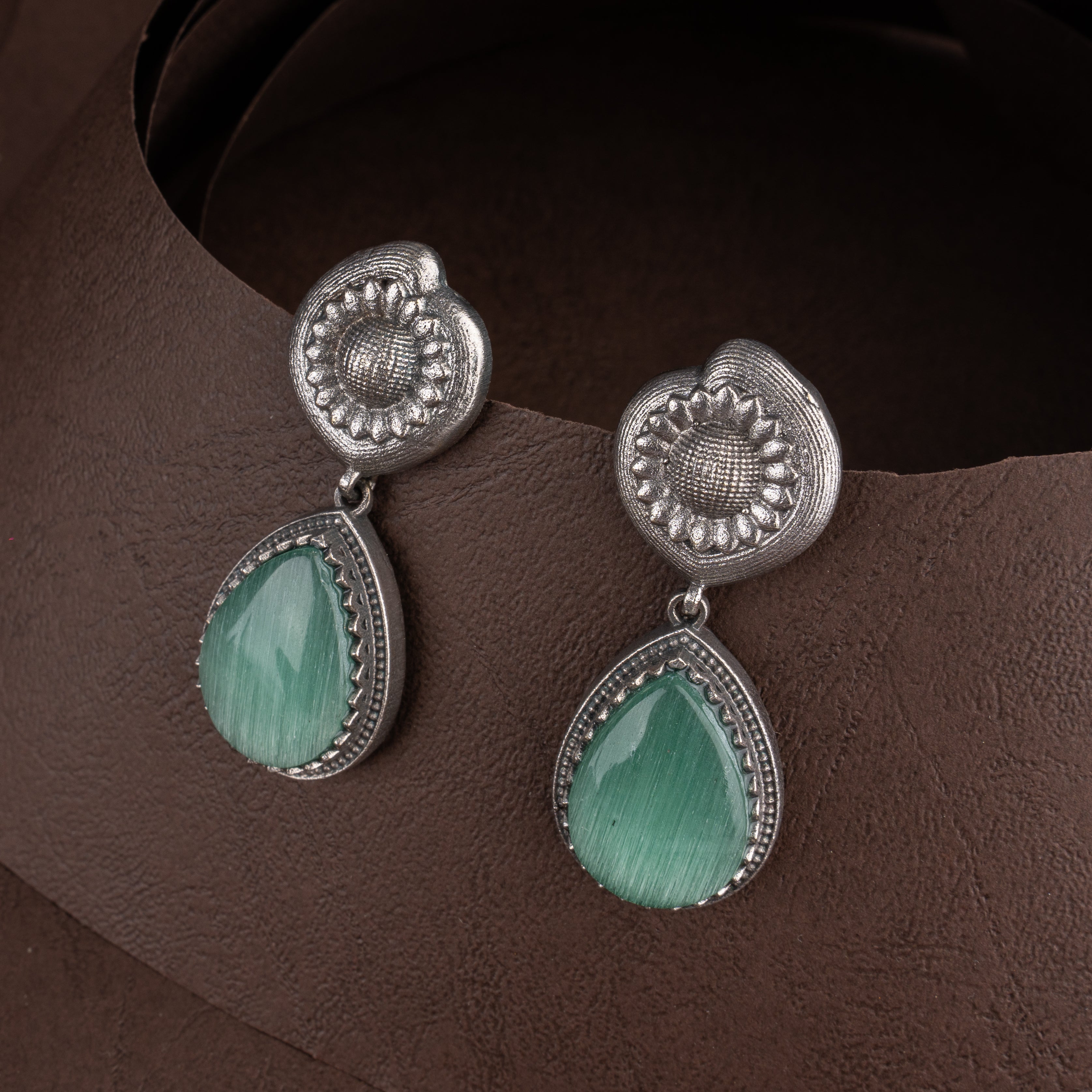 Oxidised Sculpted Hasli Collar Necklace Set with Mint Green Stone and Drop Earrings