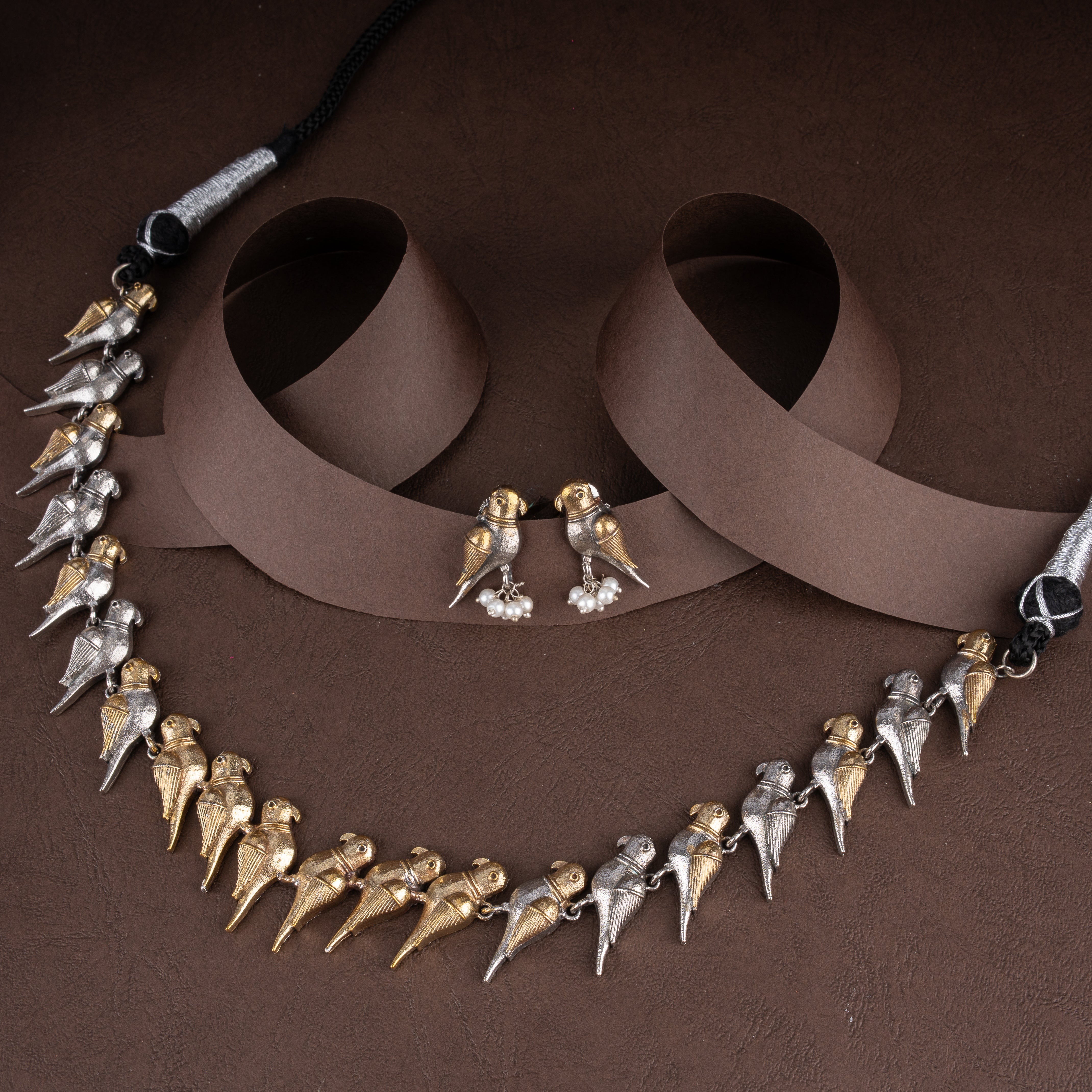 Dual-Tone Sculpted Perched Parrot Choker Necklace Set with Pearl Cluster Stud Earrings