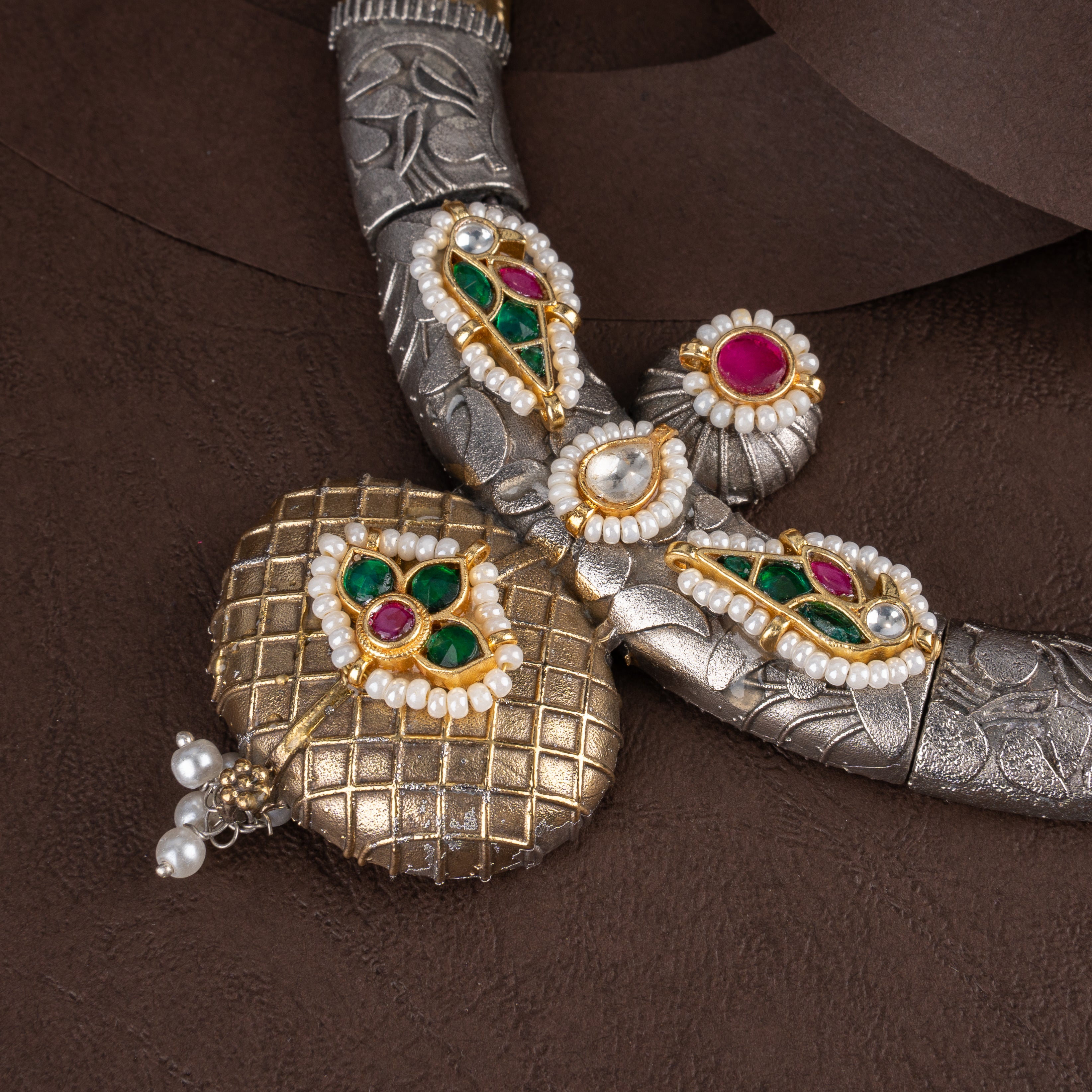 Peacock Finial Hasli Collar Necklace Set with Kundan Medallion and Drop Earrings