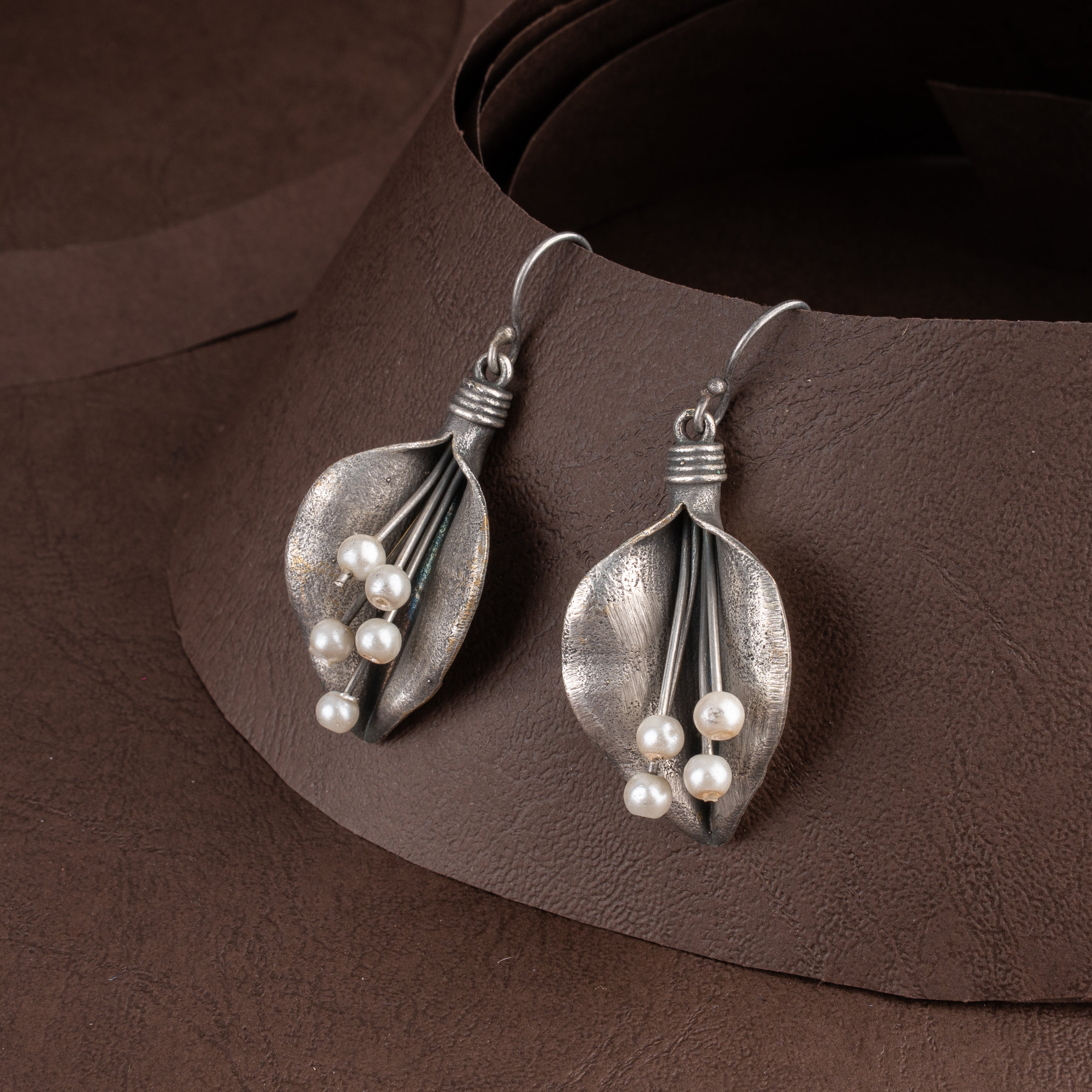 Oxidised Sculpted Calla Lily Leaf Pendant Necklace Set with Pearl Stamen Accents and Drop Earrings