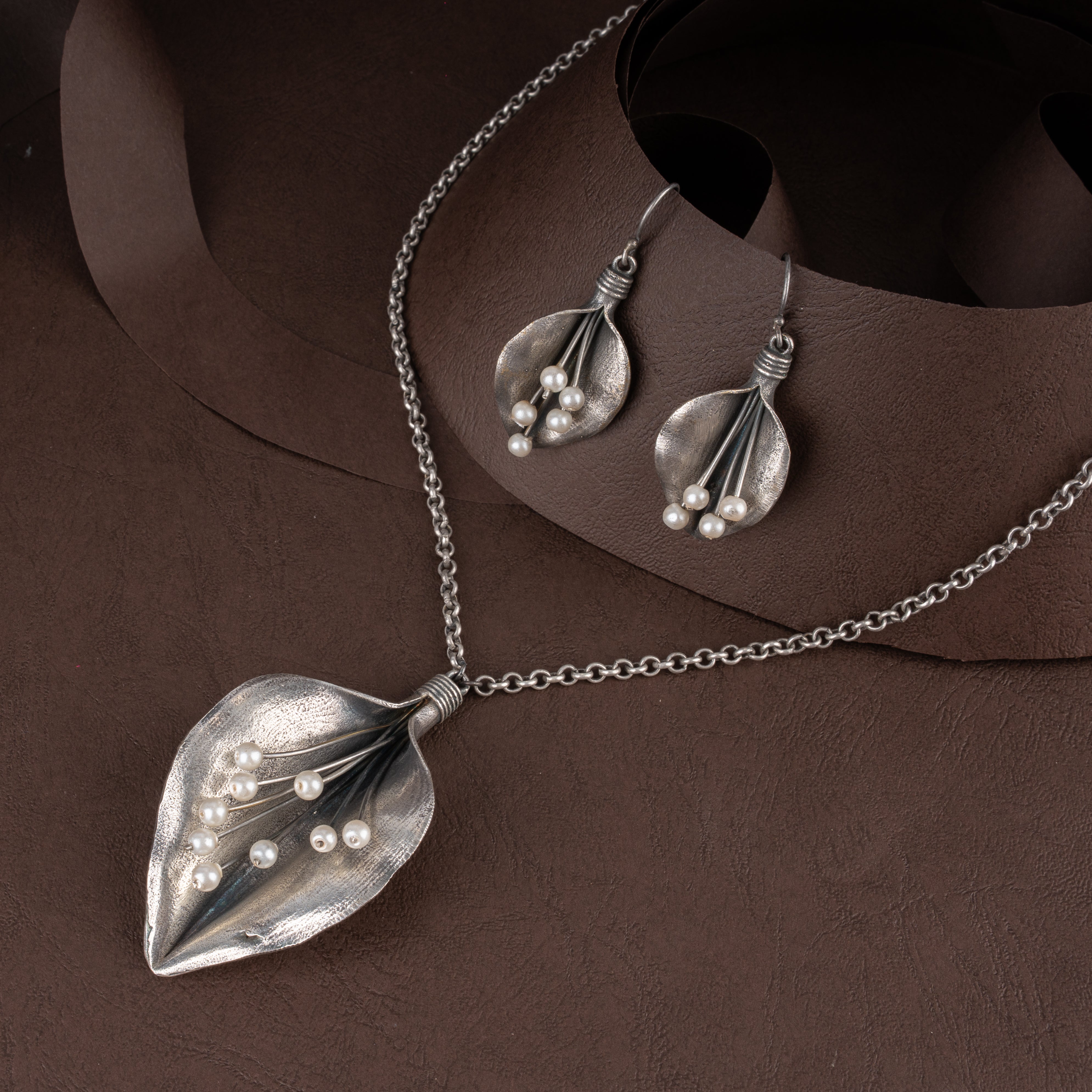 Oxidised Sculpted Calla Lily Leaf Pendant Necklace Set with Pearl Stamen Accents and Drop Earrings