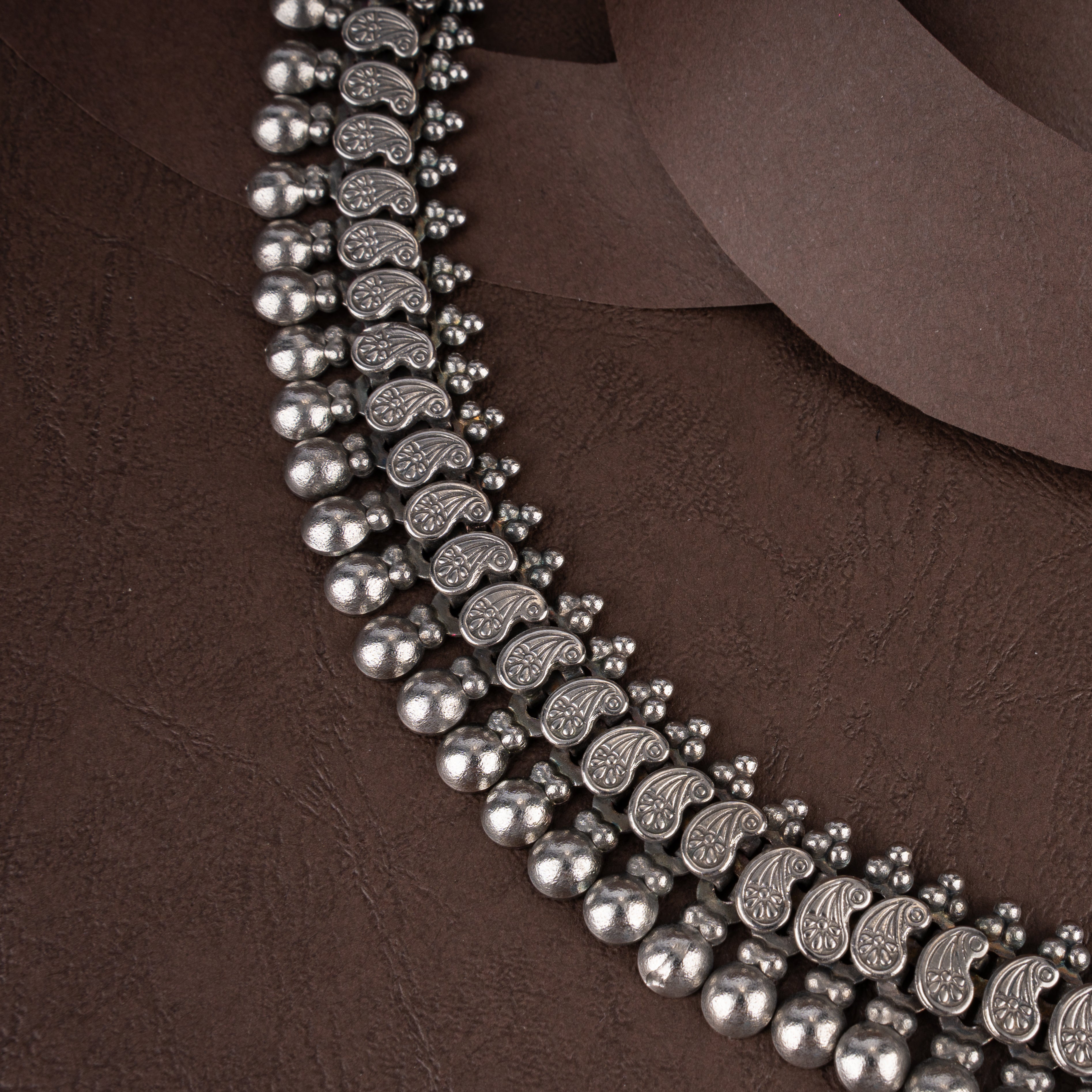 Oxidised Paisley Motif Beaded Choker Necklace Set with Coordinating Stud Earrings