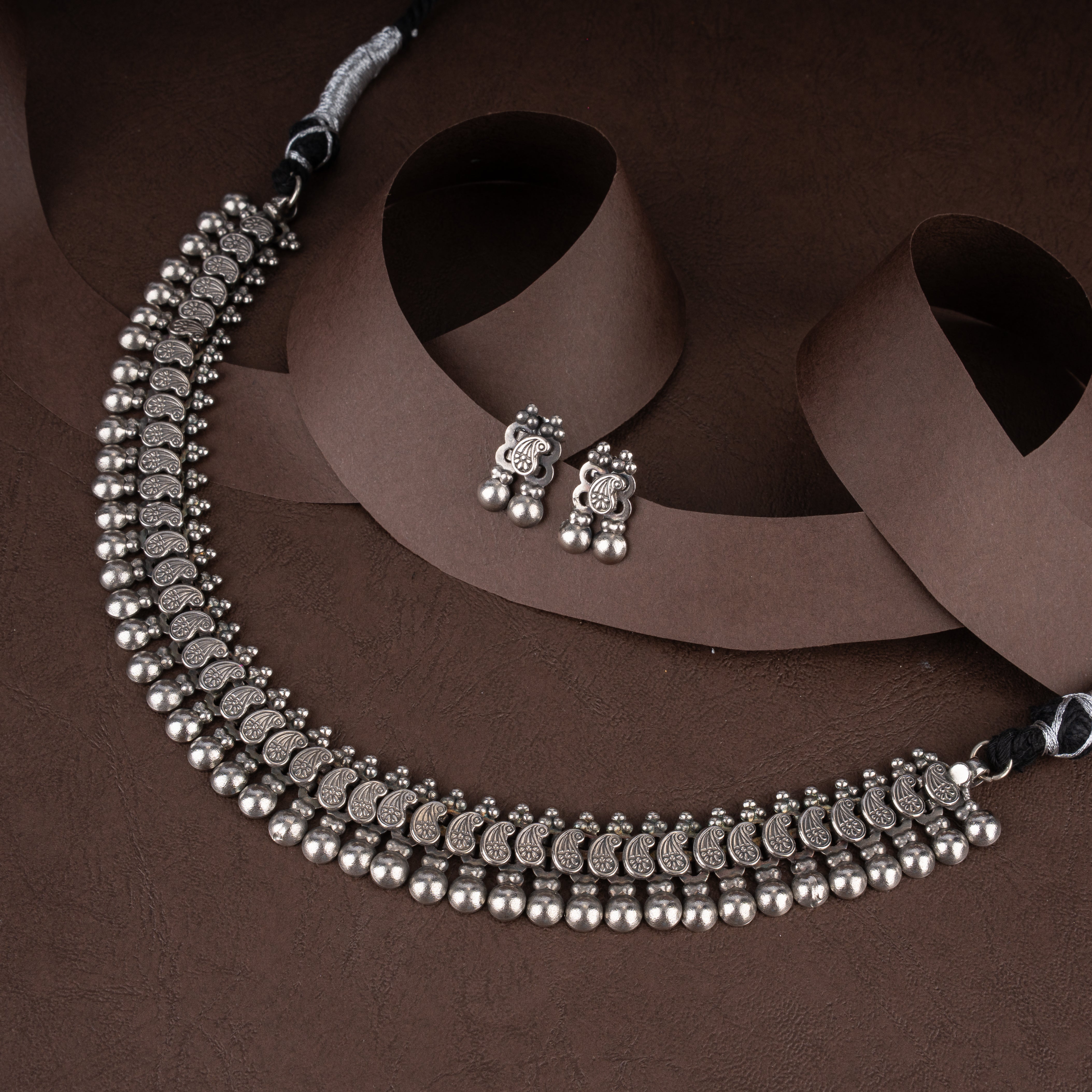 Oxidised Paisley Motif Beaded Choker Necklace Set with Coordinating Stud Earrings