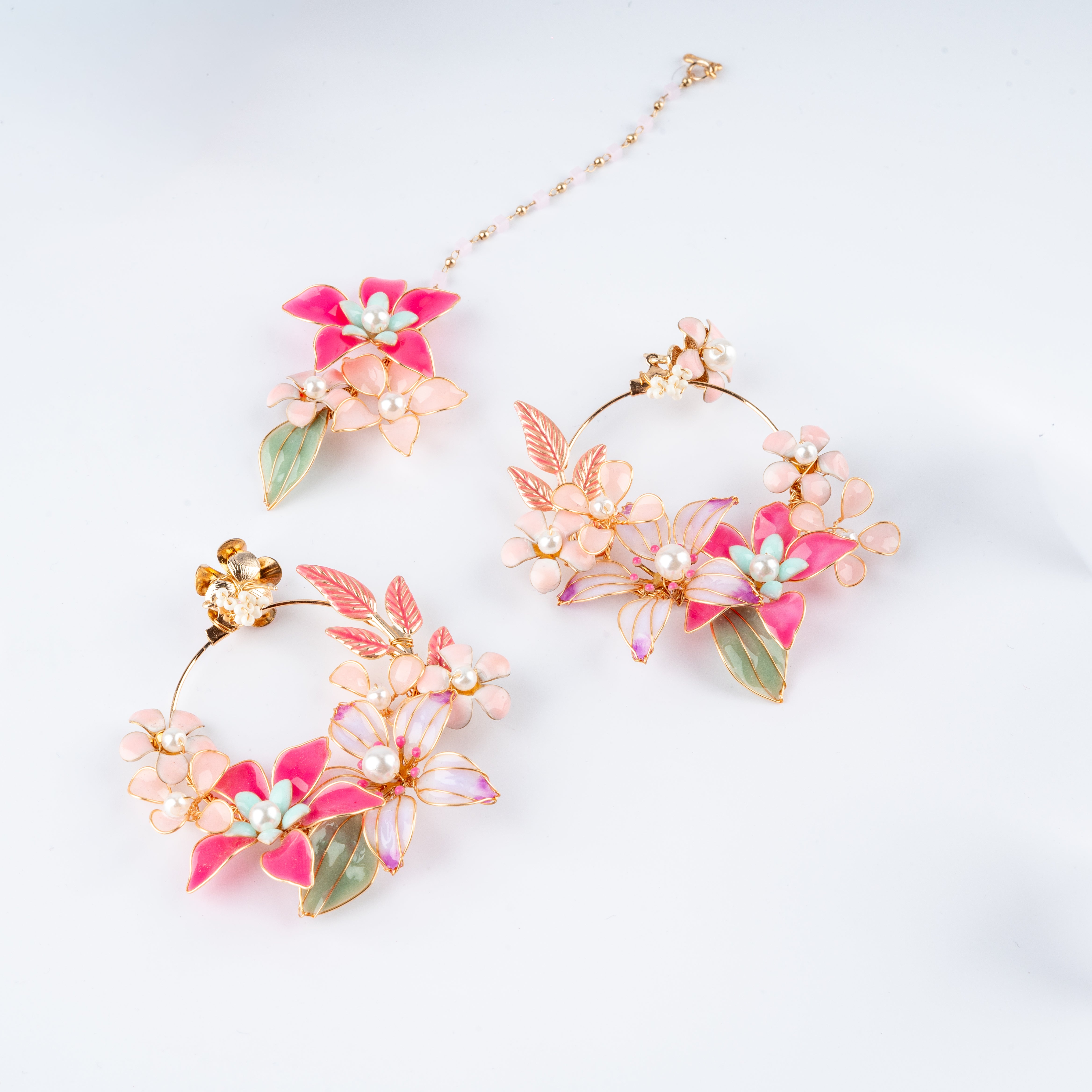 The Blossom Whispers Floral Resin Jewelry Set