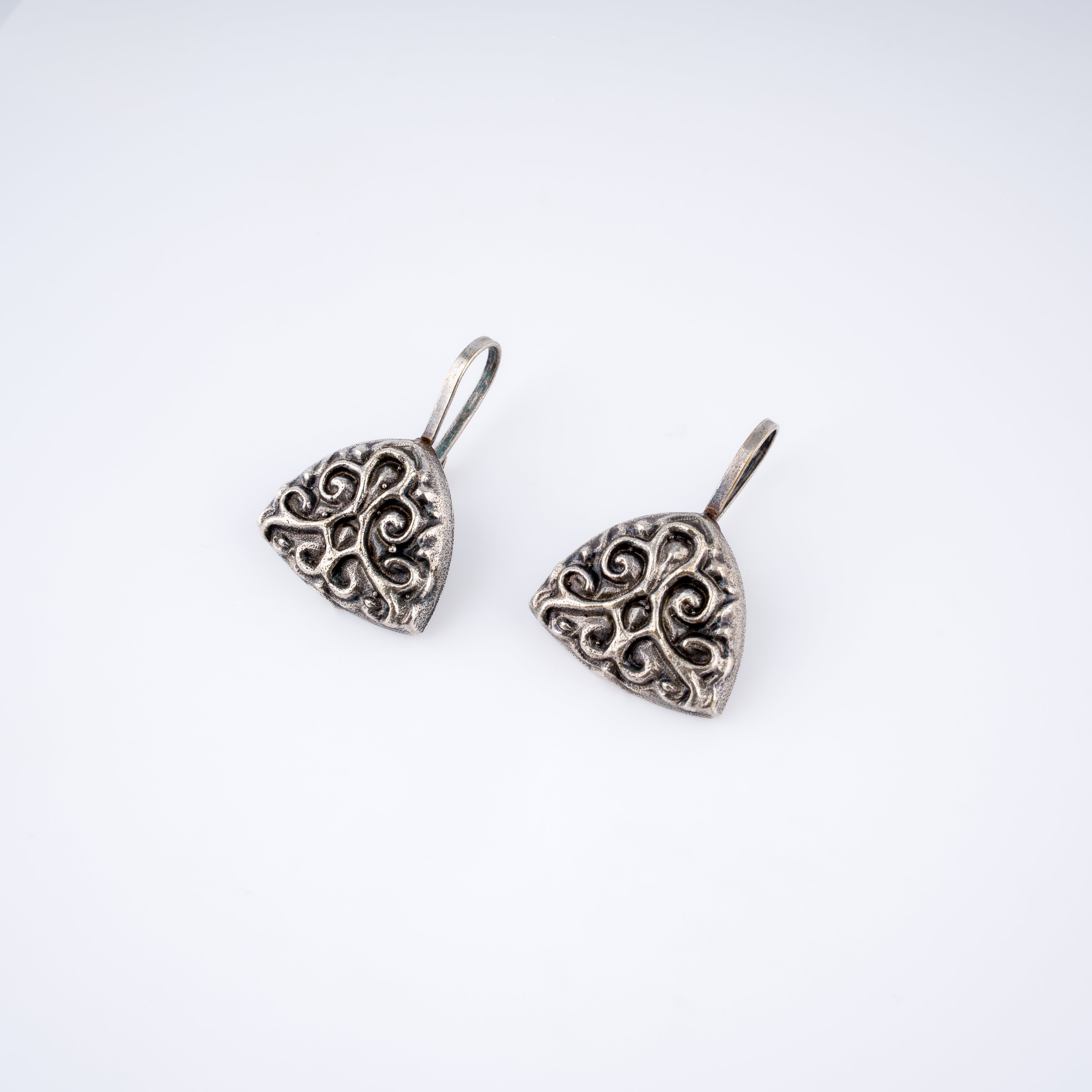 Oxidised Silver Filigree Shield Leverback Clip Earrings