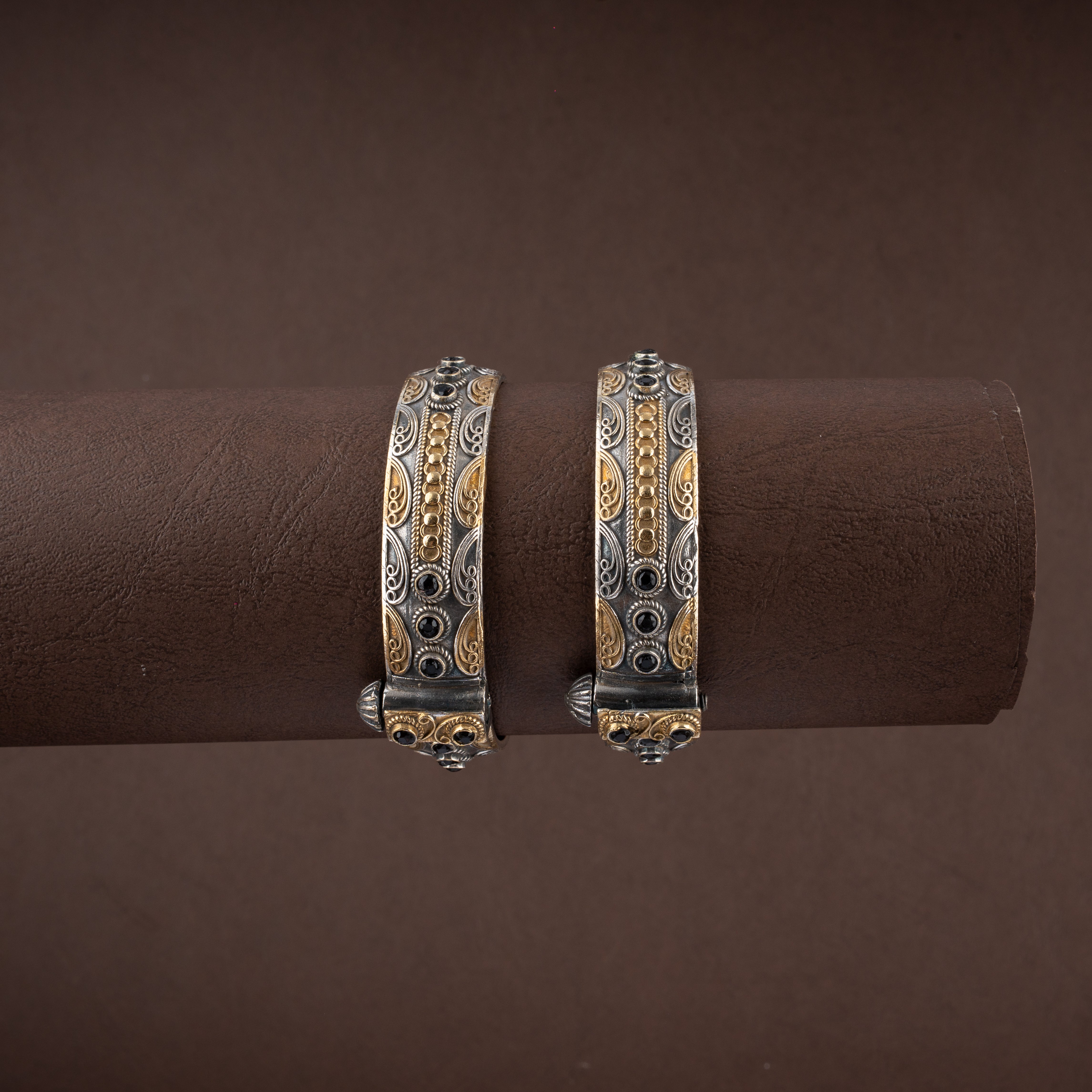Rajwadi Virasat Antique Dual-Tone Filigree Hinged Kada Bracelet