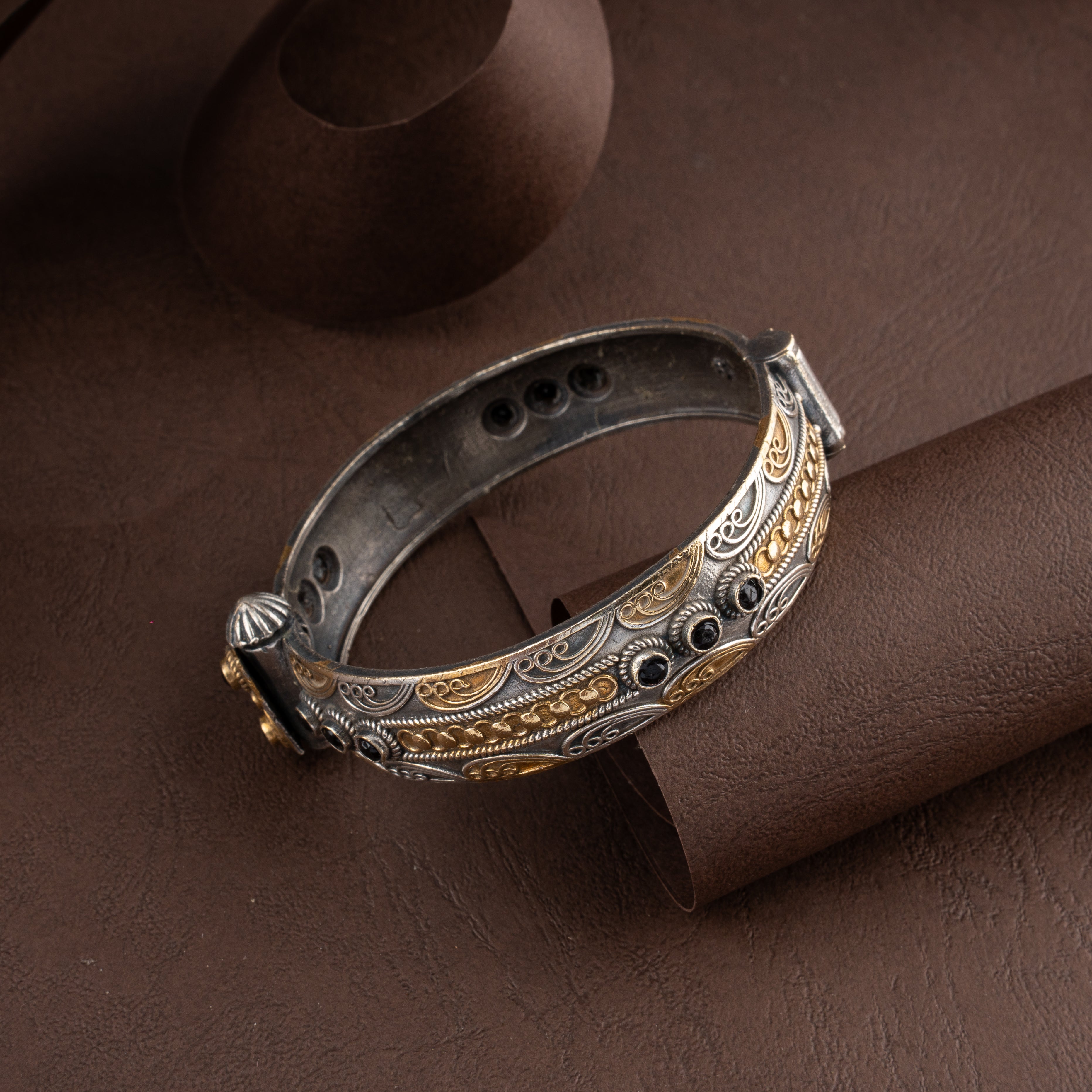 Rajwadi Virasat Antique Dual-Tone Filigree Hinged Kada Bracelet
