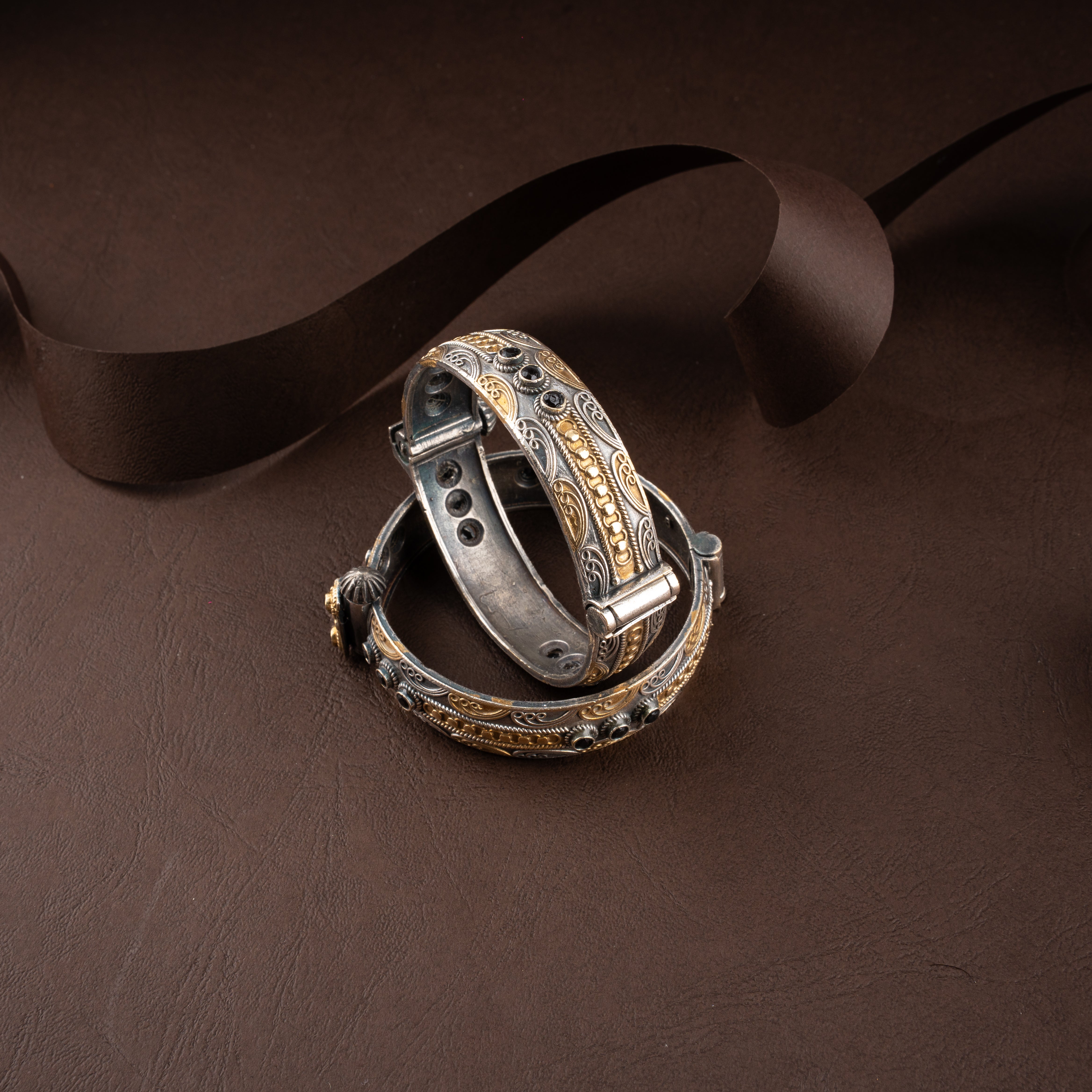 Rajwadi Virasat Antique Dual-Tone Filigree Hinged Kada Bracelet