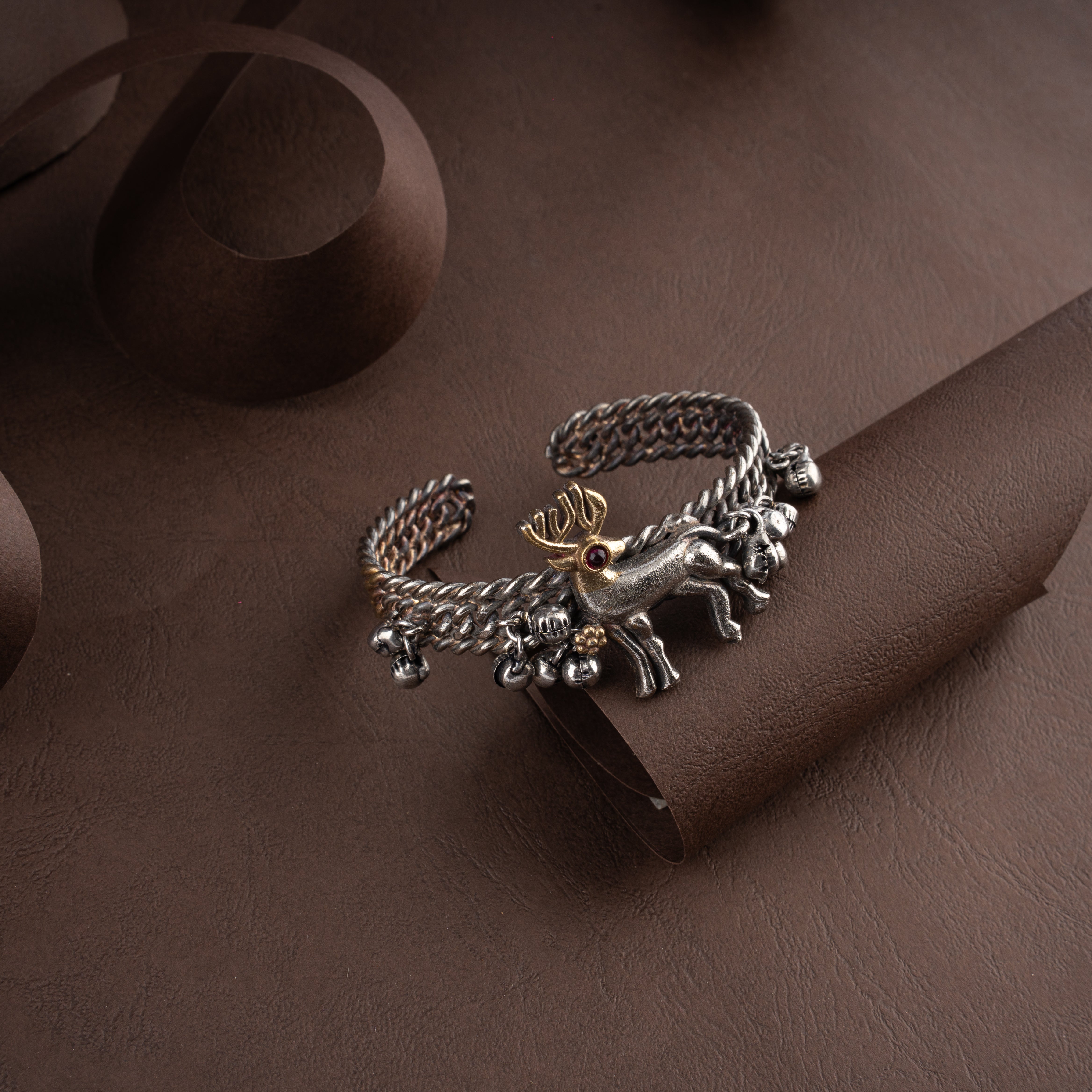 Oxidised Dual-Tone Deer Motif Kada Bangle Bracelet