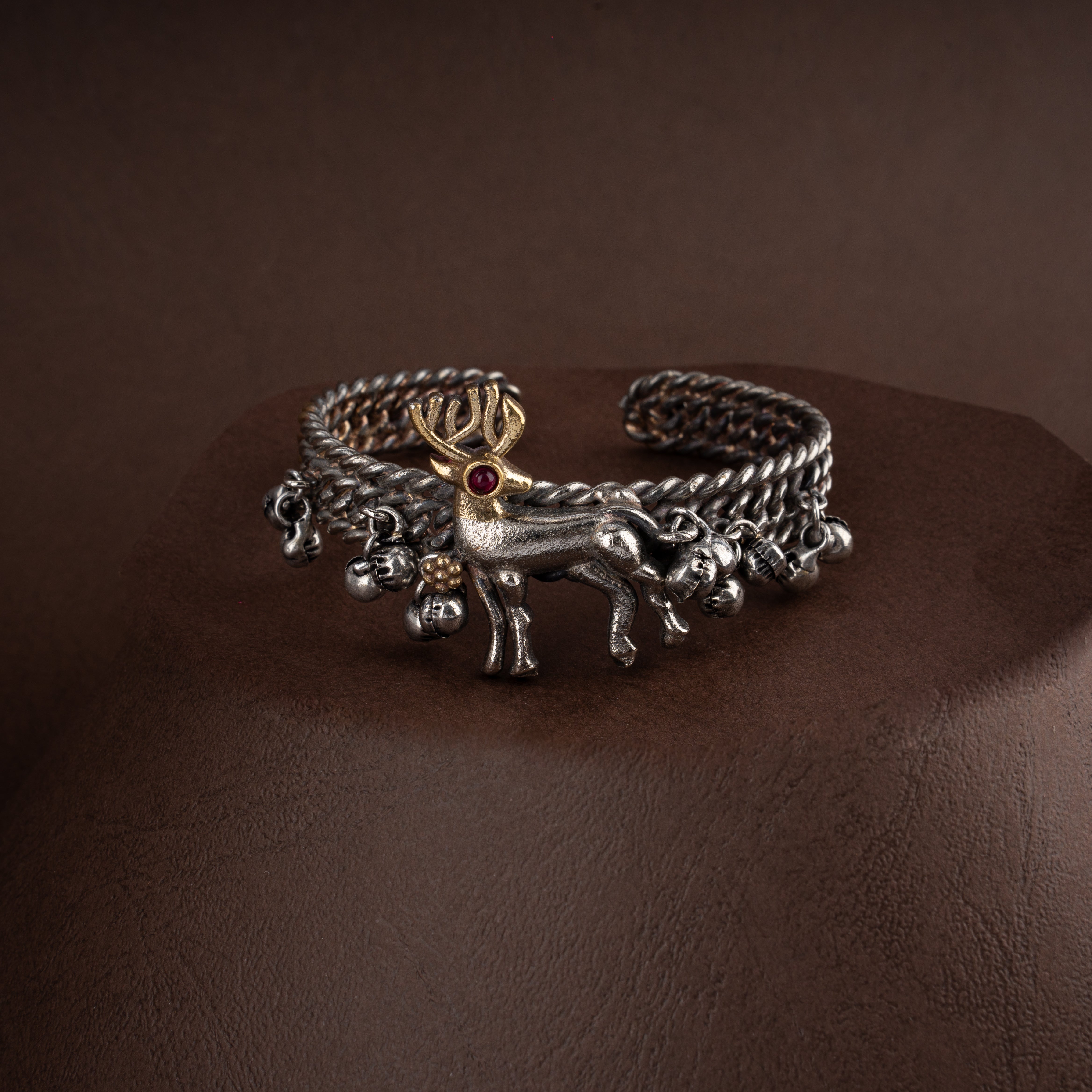 Oxidised Dual-Tone Deer Motif Kada Bangle Bracelet
