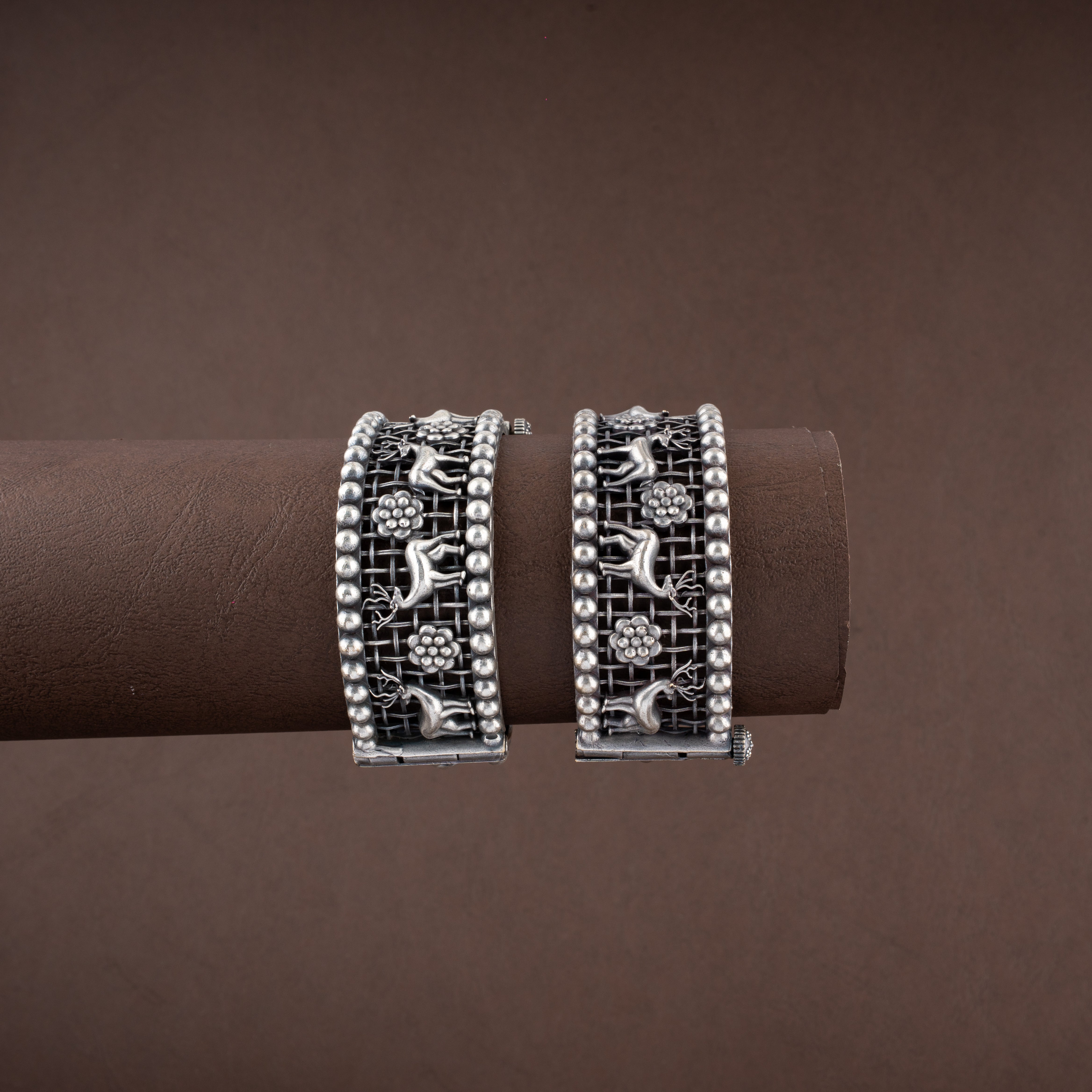 Antique Oxidized Silver Deer Motif Wide Bracelets