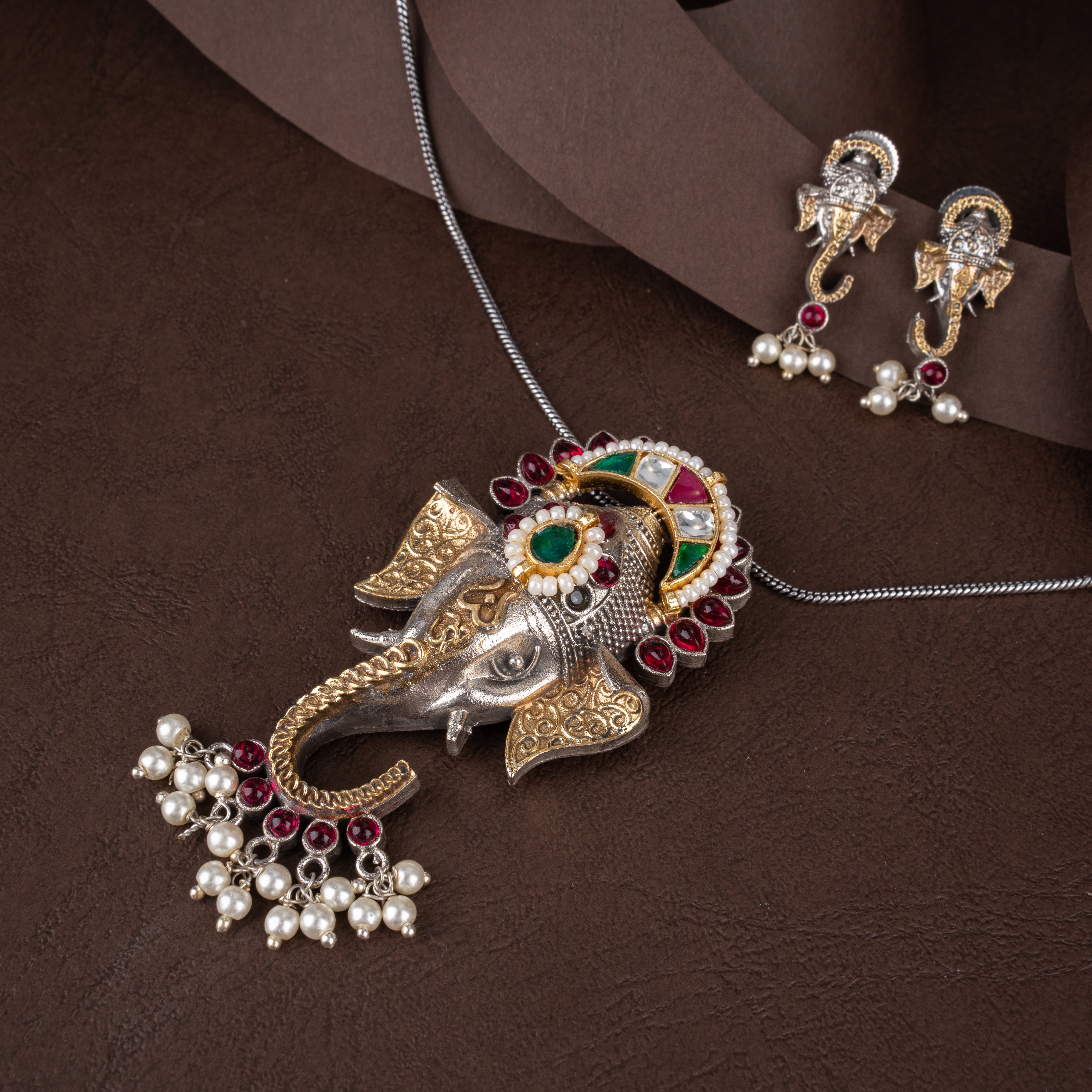 Dual-Tone Oxidised Silver Ganesha Pendant Chain Set with Matching Earrings