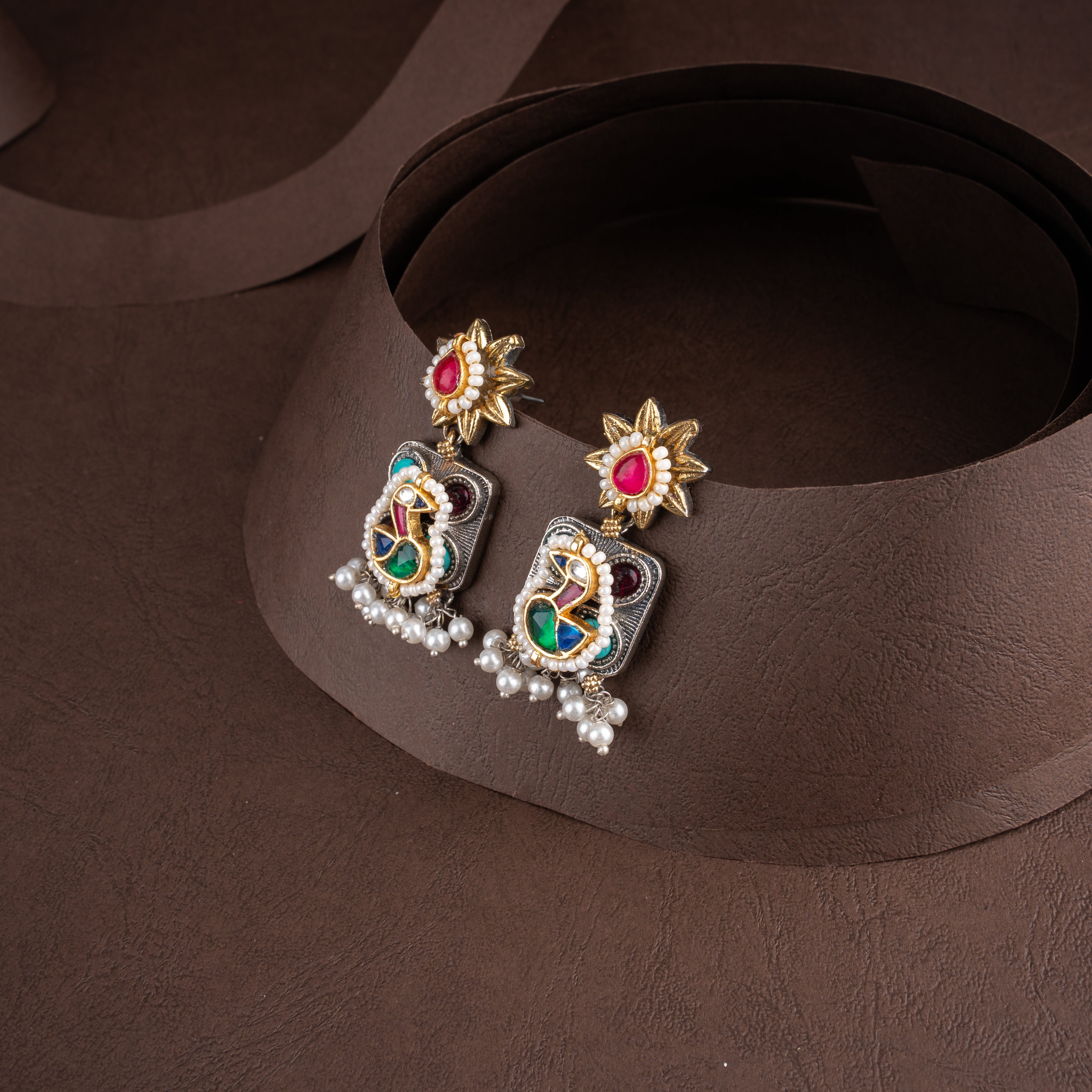 Dual-Tone Oxidised Silver Medallion Choker Necklace Set with Pearl Drops