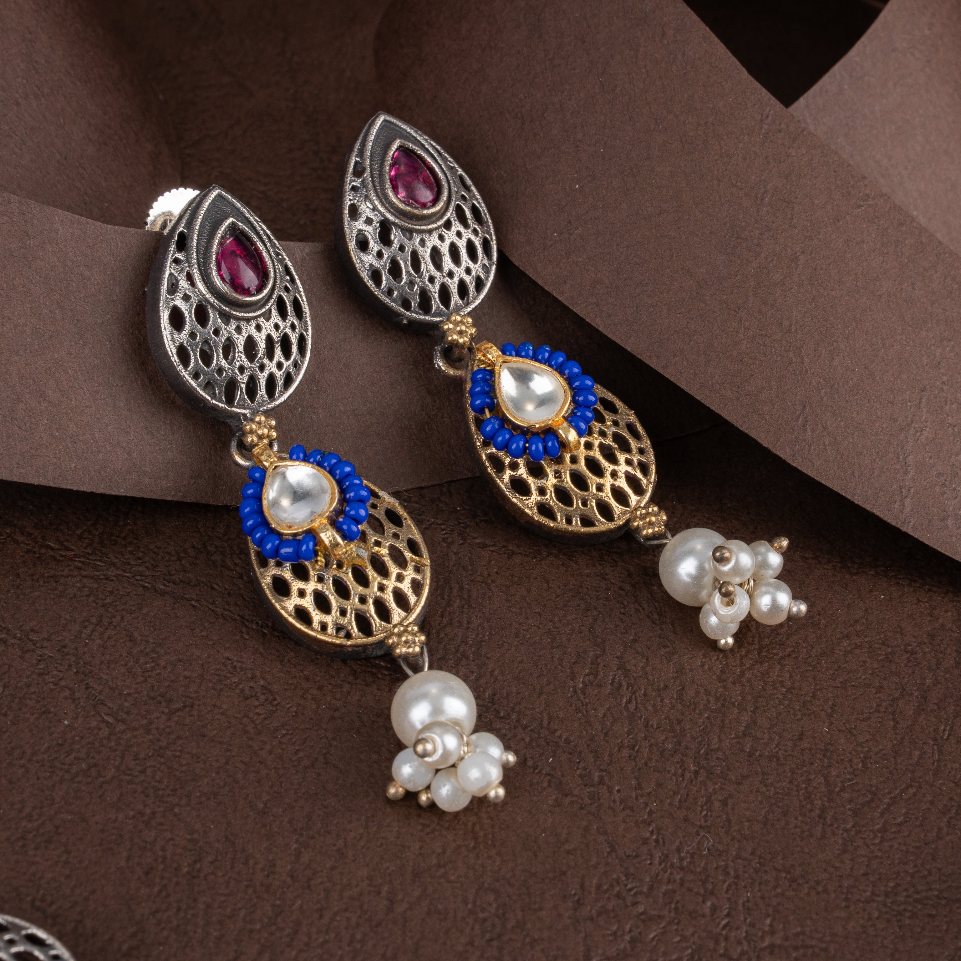 Handcrafted Shekhawati Filigree Cylinder Pendant Necklace Set with Drop Earrings