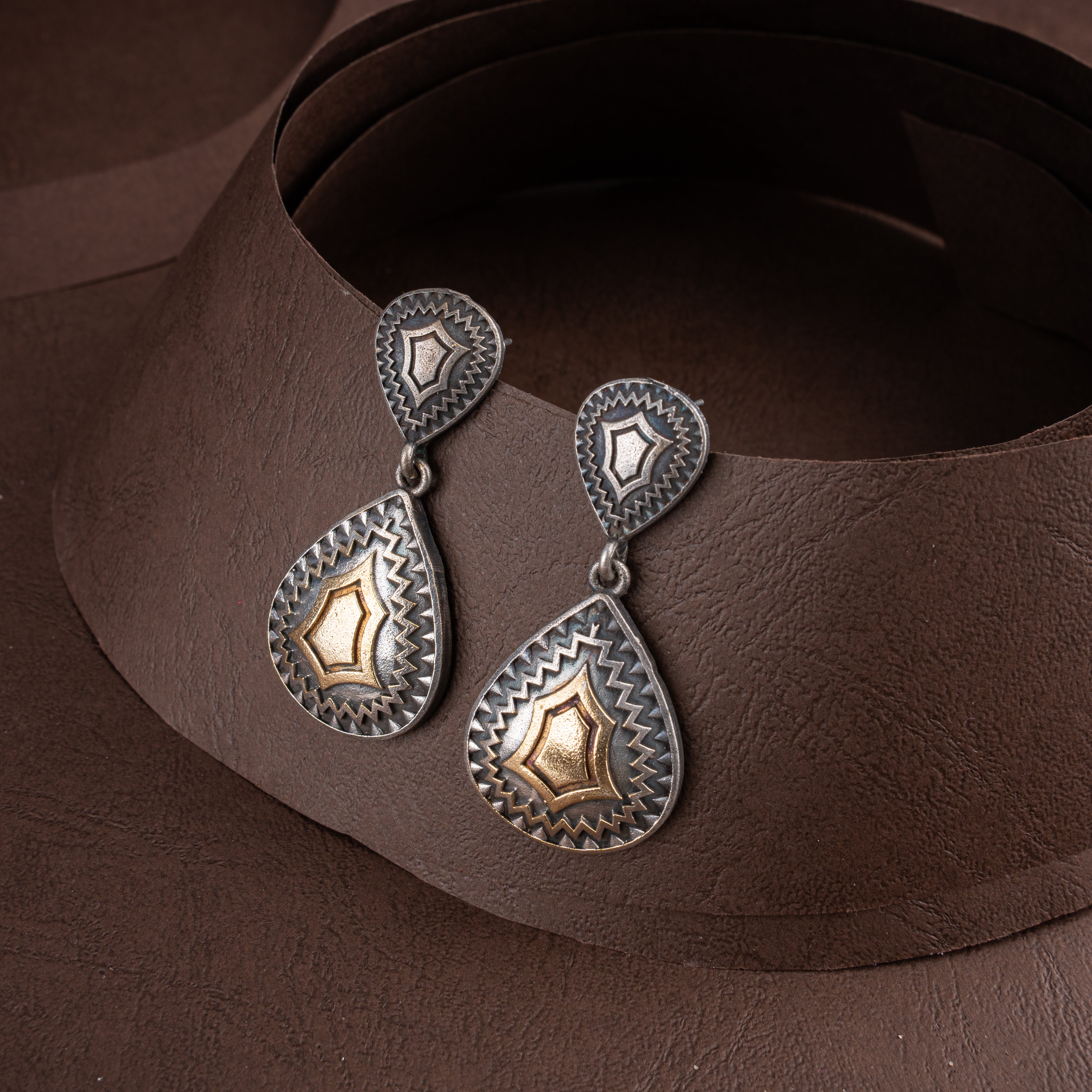 Dual-Tone Oxidised Silver Tribal Hasli Choker Necklace Set with Teardrop Charms
