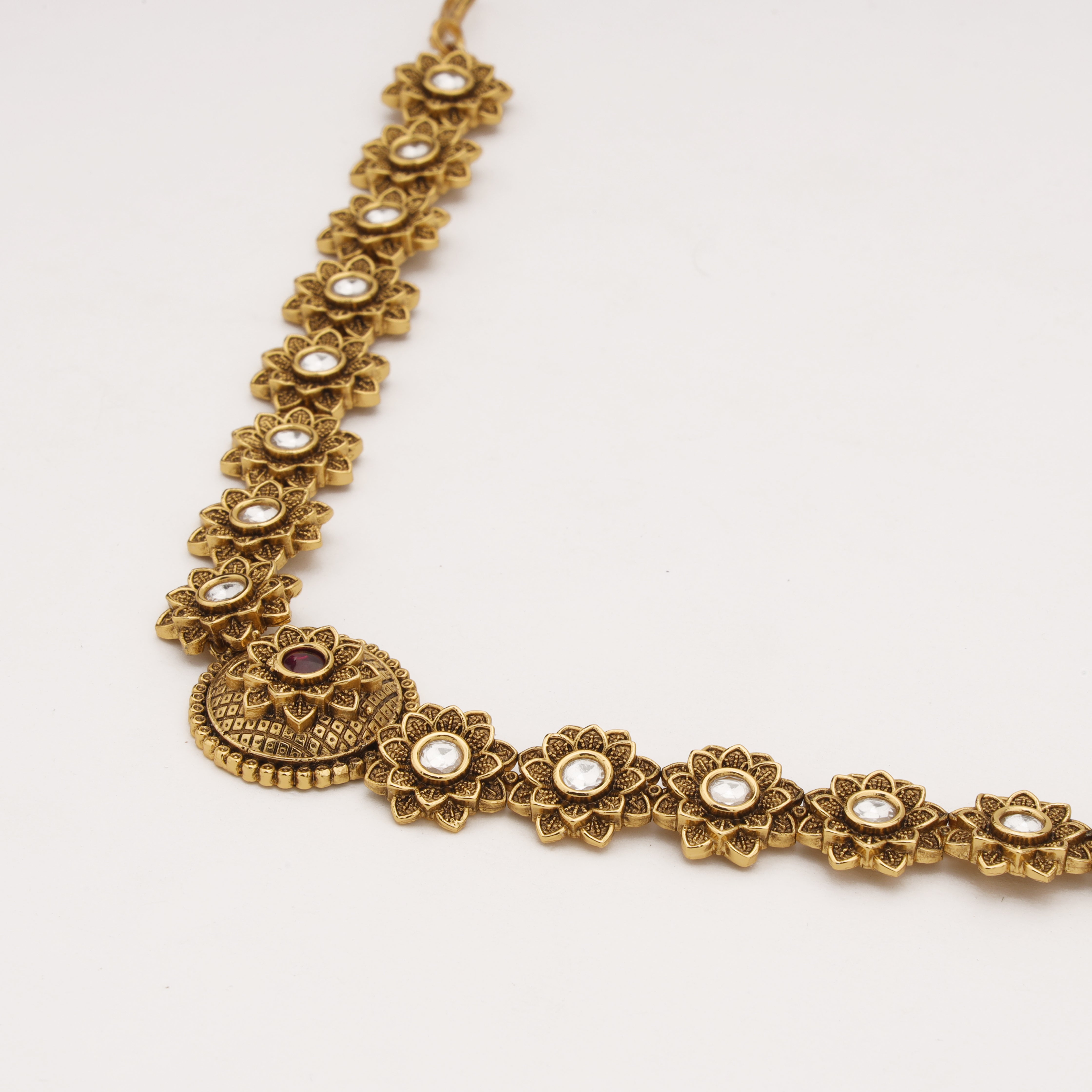 Antique Floral Heritage Mathapatti